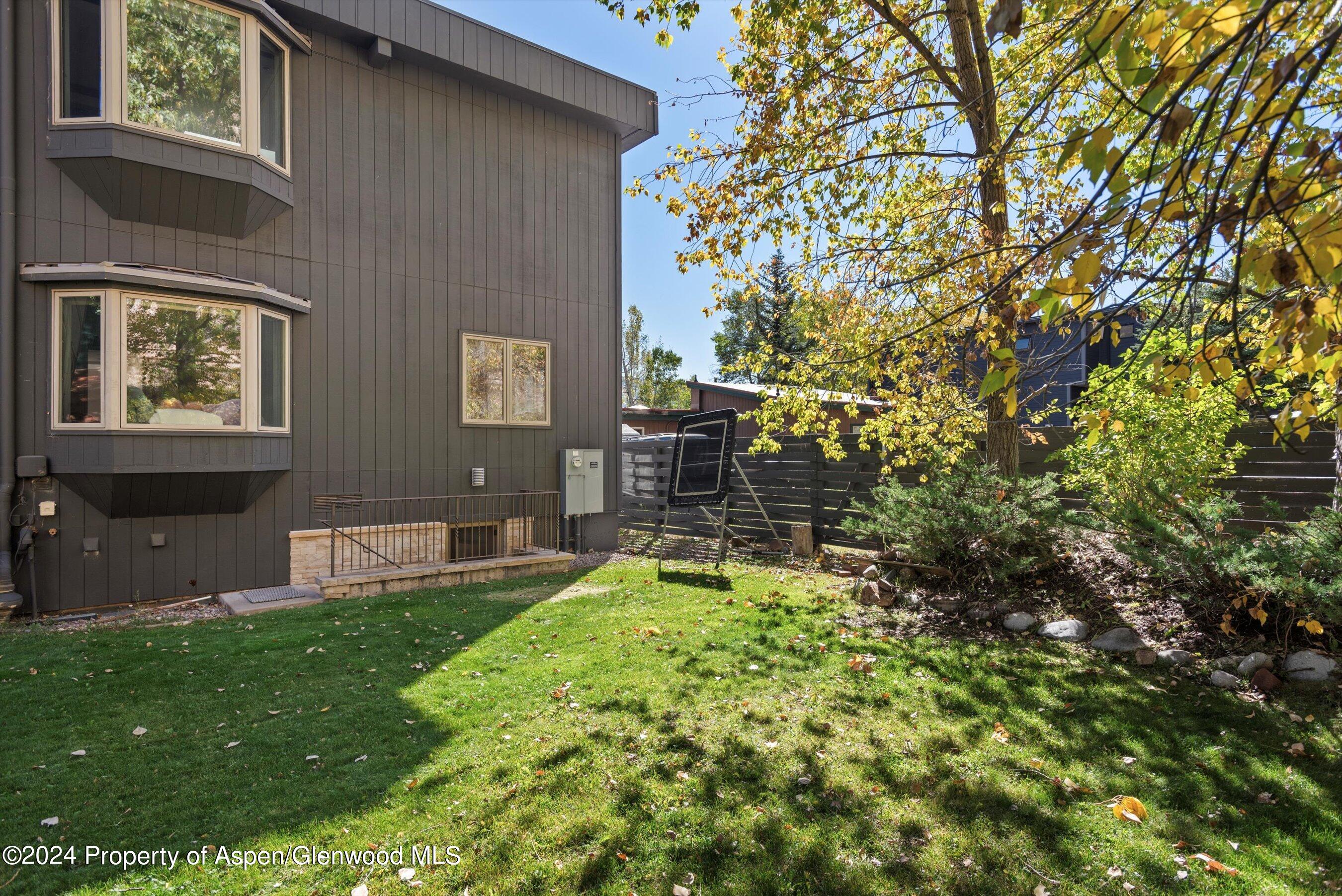 1085 Cemetery Lane A Property Photo 28