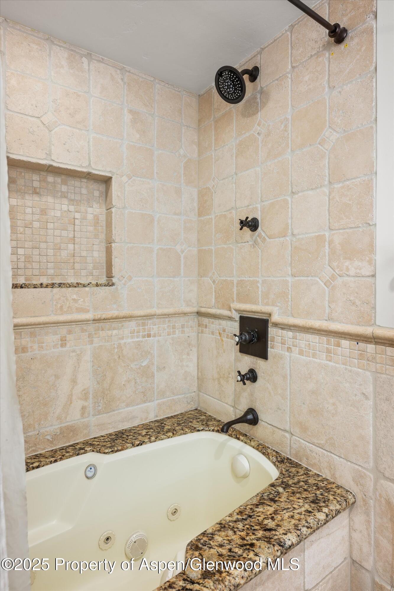 1034 E Cooper Avenue, 16 Property Photo 17