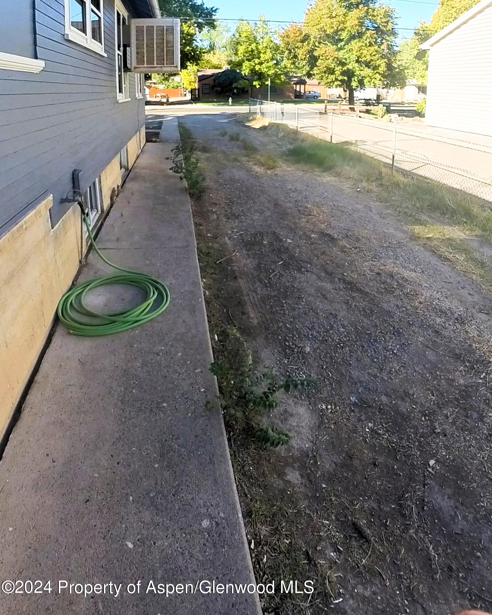 1545 Orchard Avenue Property Photo 8