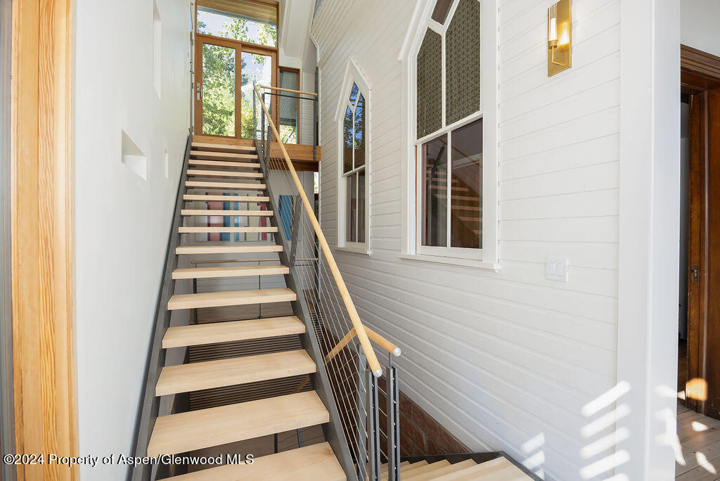 200 E Homestead Drive Property Photo 6