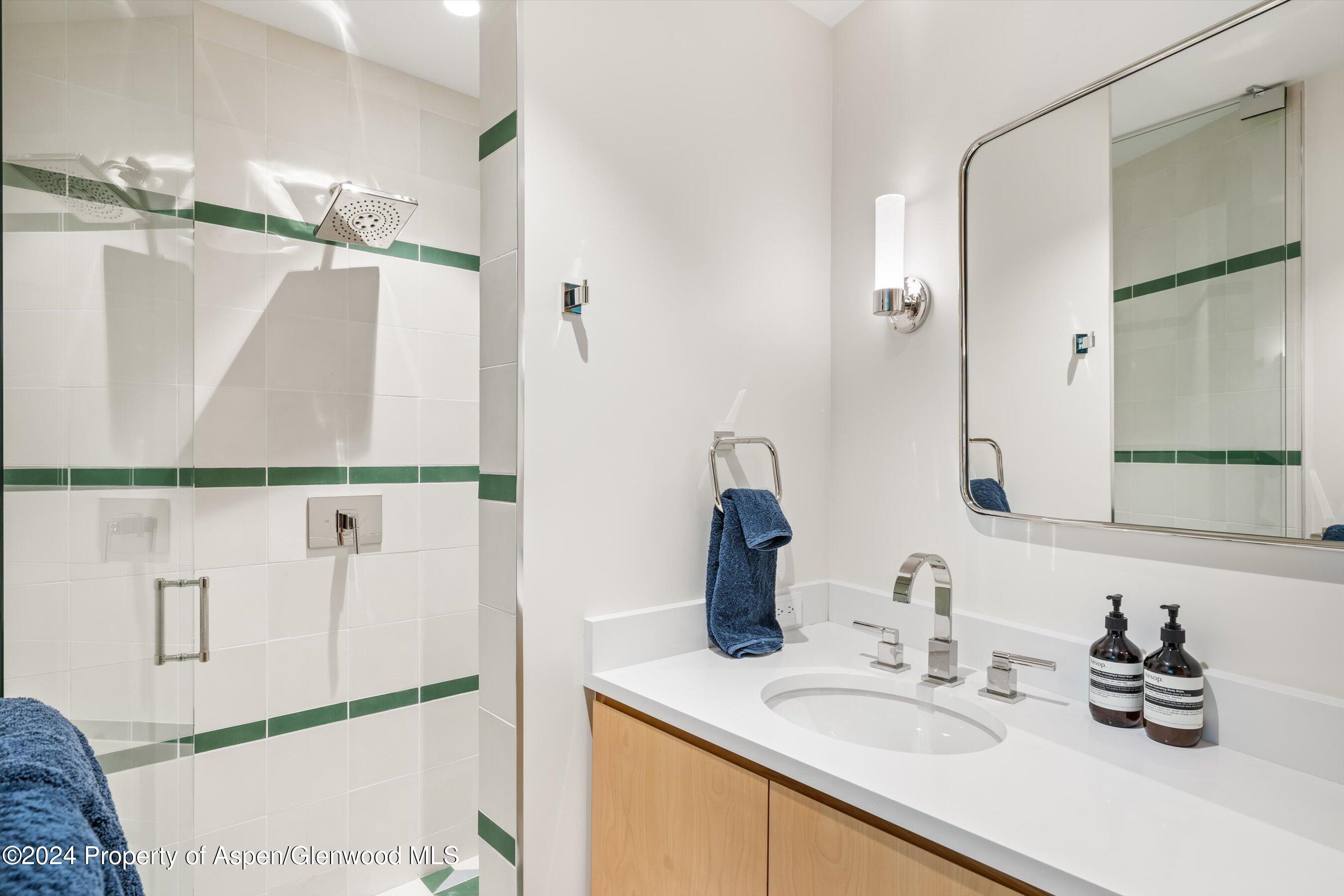 701 Gibson Avenue Property Photo 47