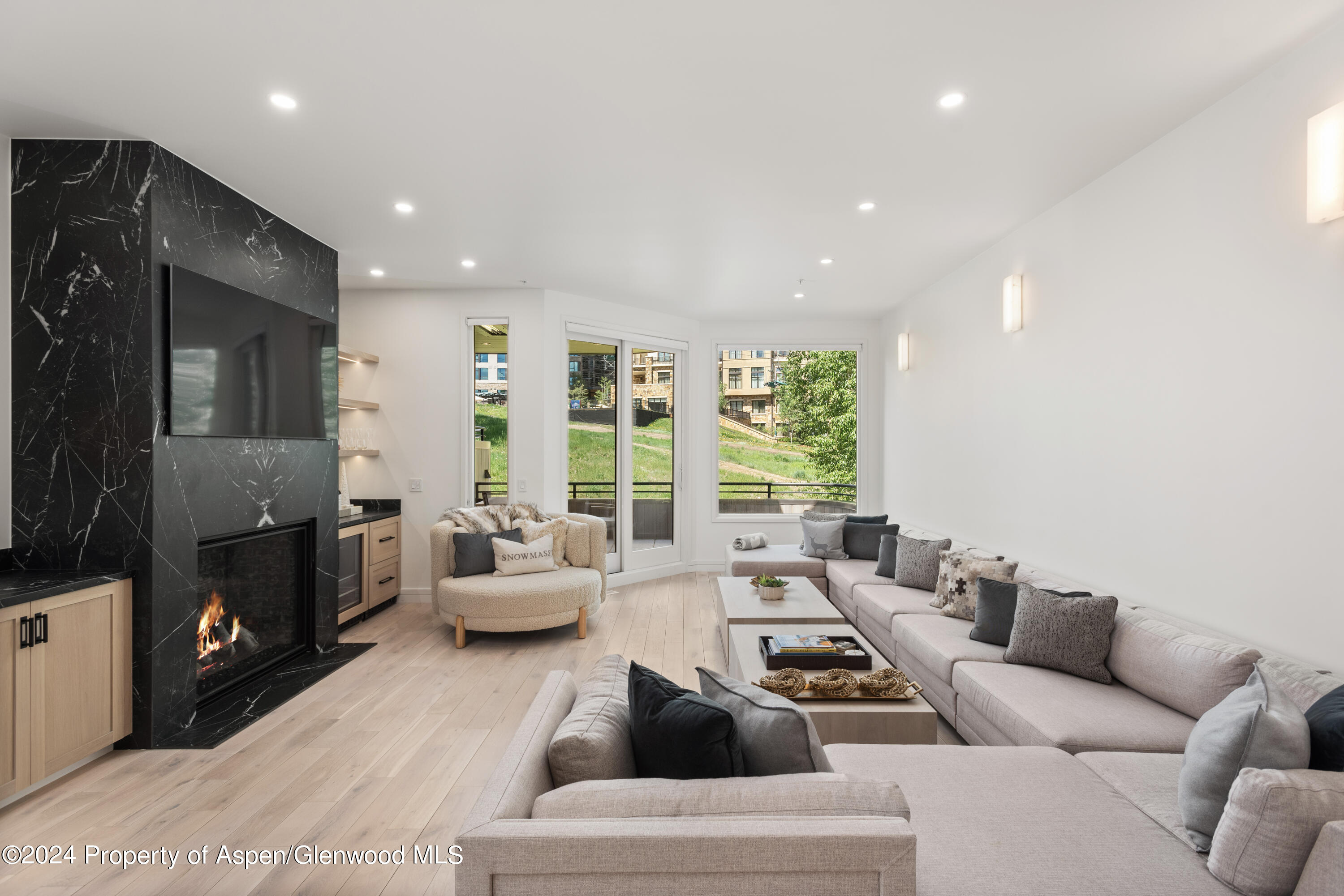 381 Ridge Road, C4 Property Photo 3