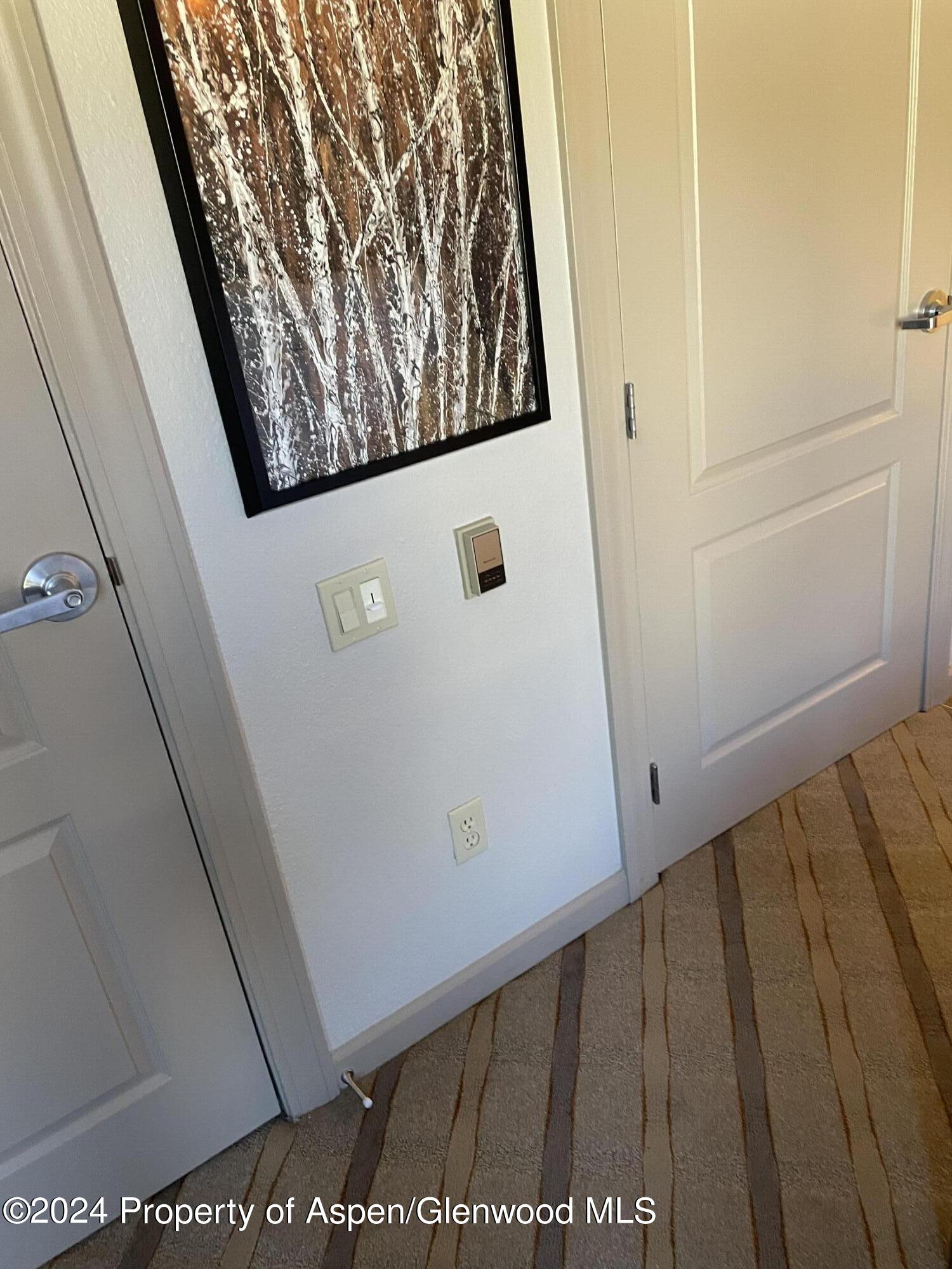 160 E Beaver Creek Boulevard Property Photo 18