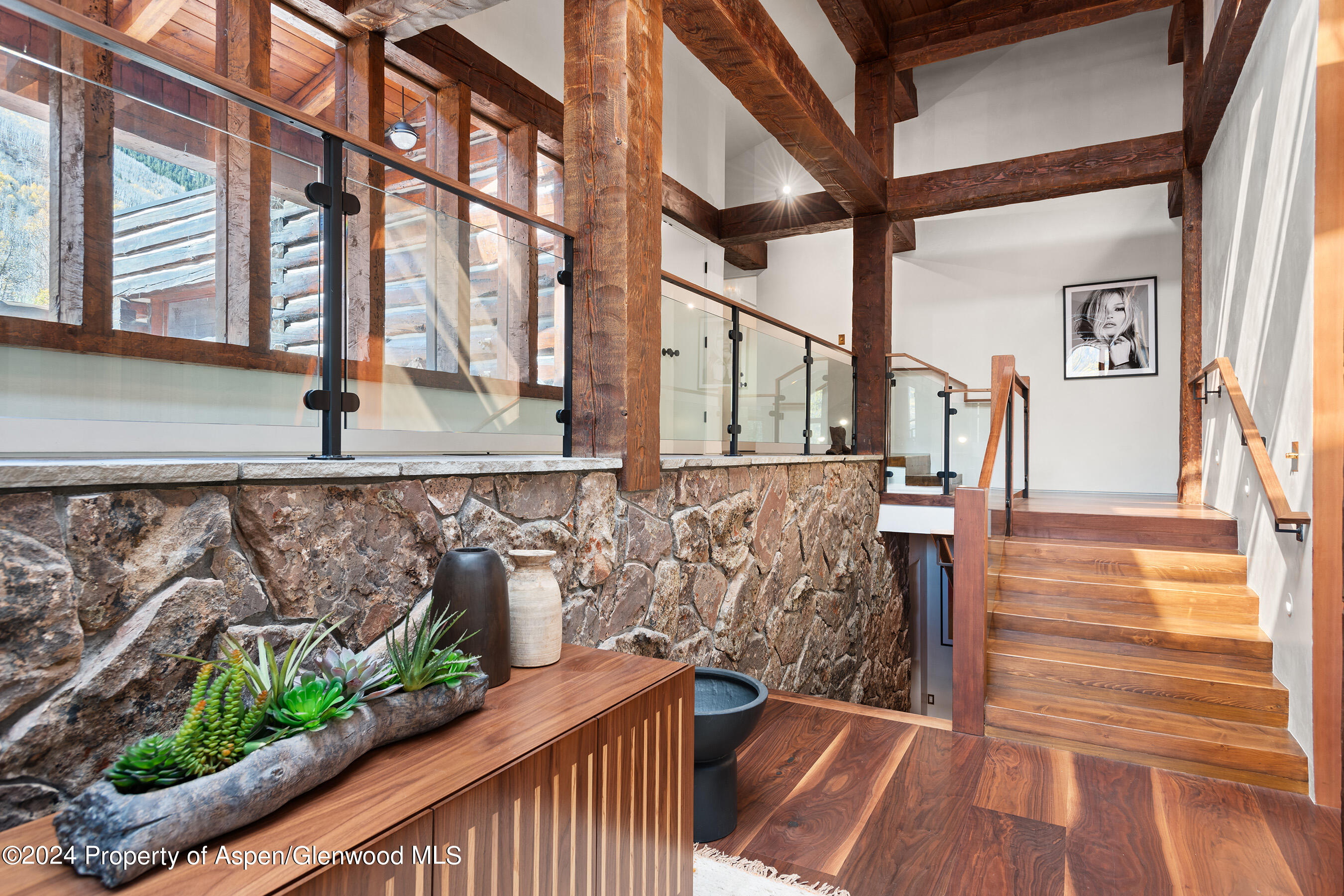 9888 Castle Creek Road Property Photo 15