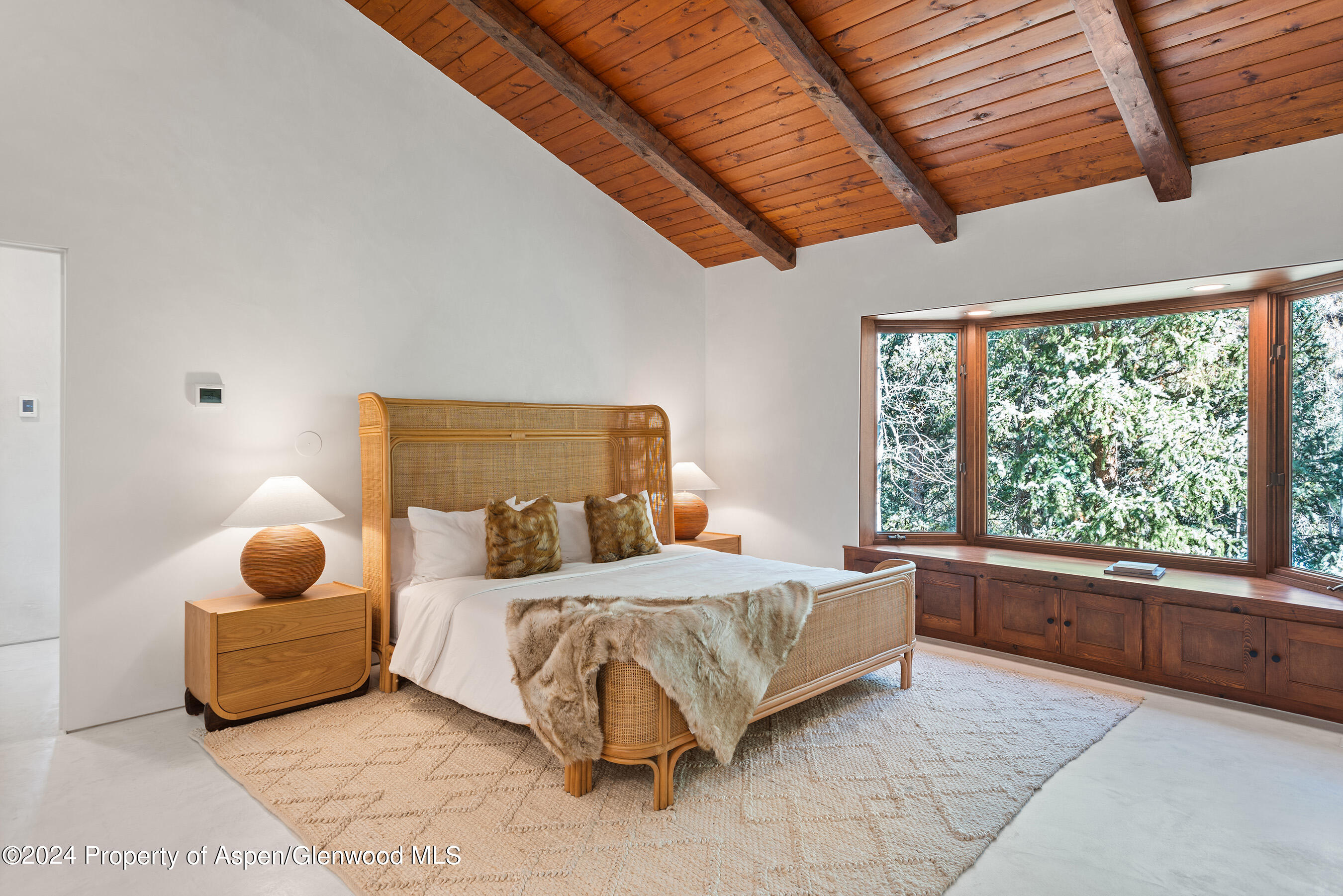 9888 Castle Creek Road Property Photo 23