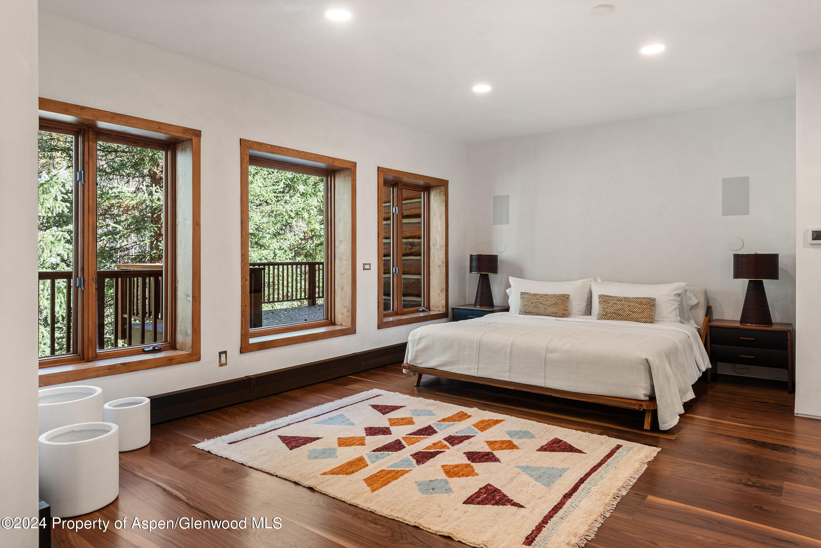 9888 Castle Creek Road Property Photo 32