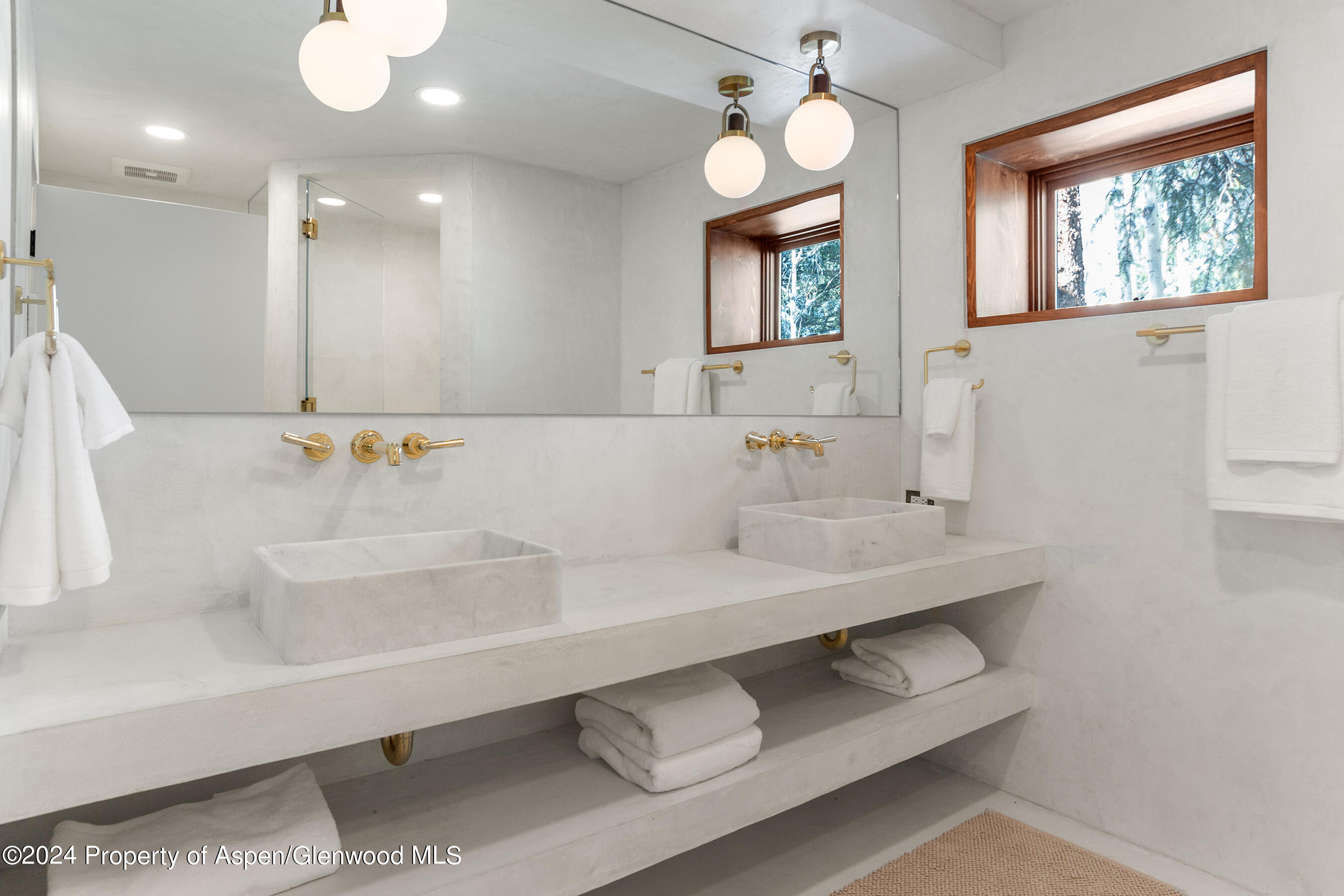 9888 Castle Creek Road Property Photo 34