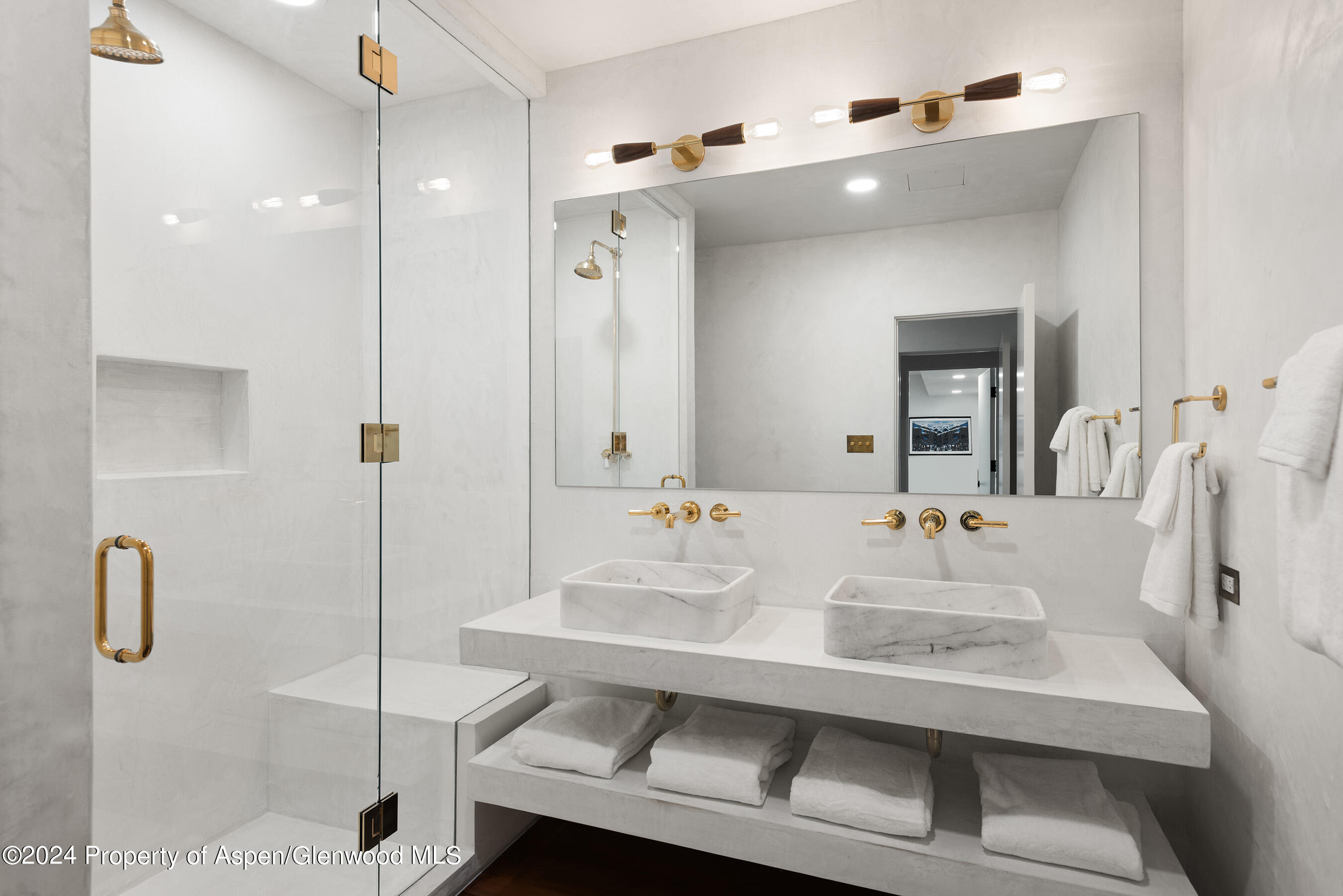 9888 Castle Creek Road Property Photo 36