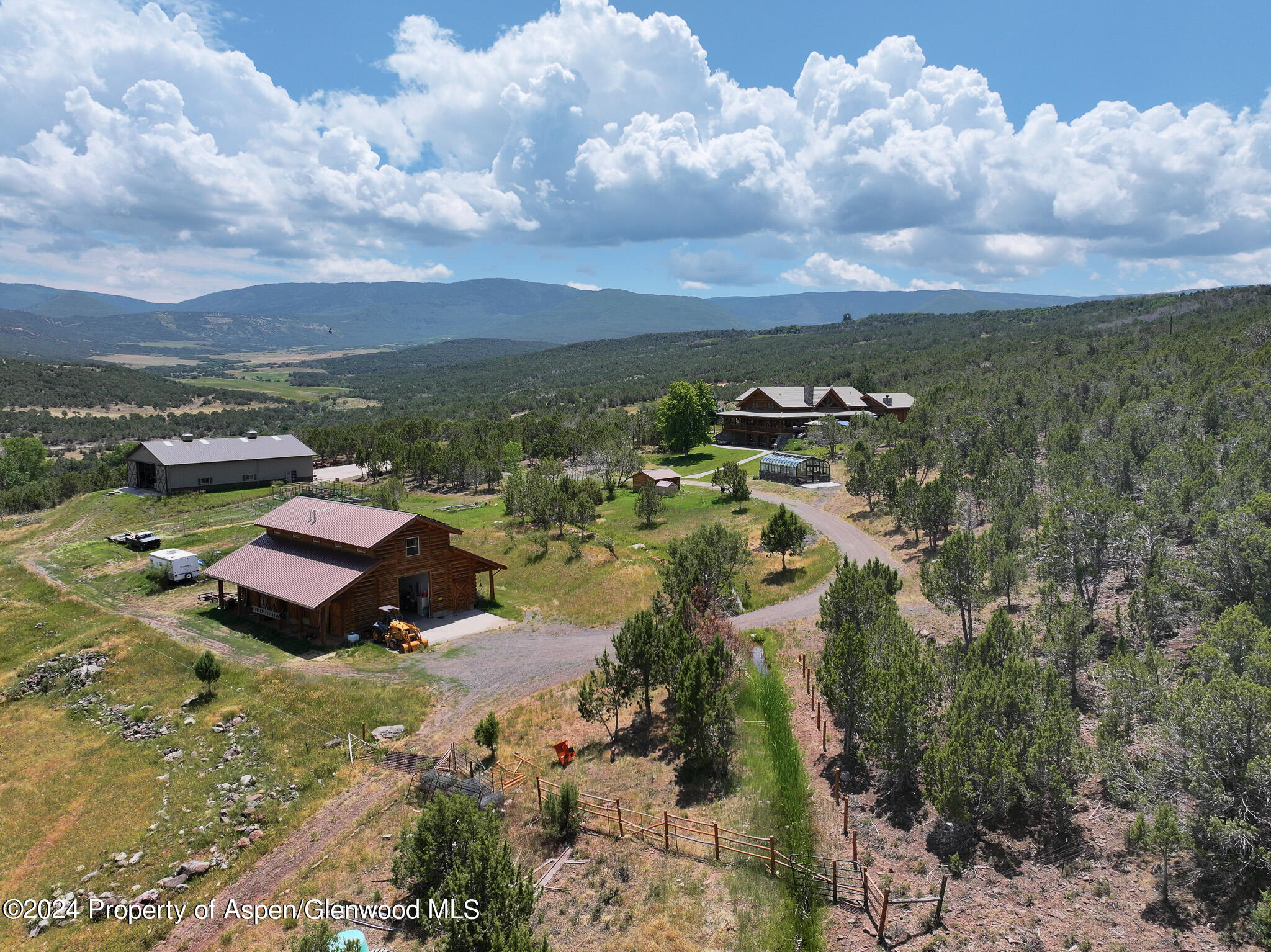 56106 Me Road Property Photo 6