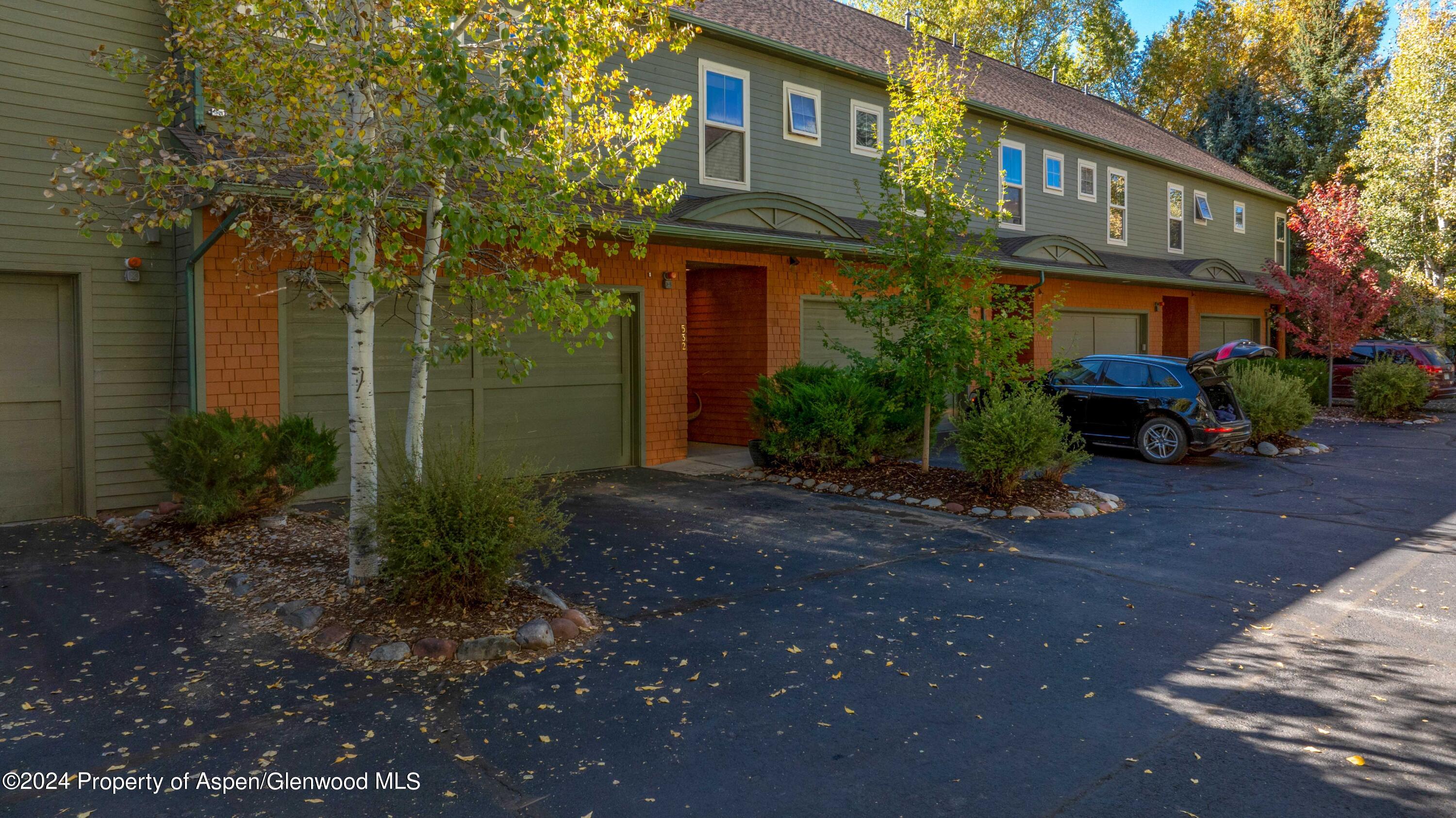 532 Evans Court Property Photo 1