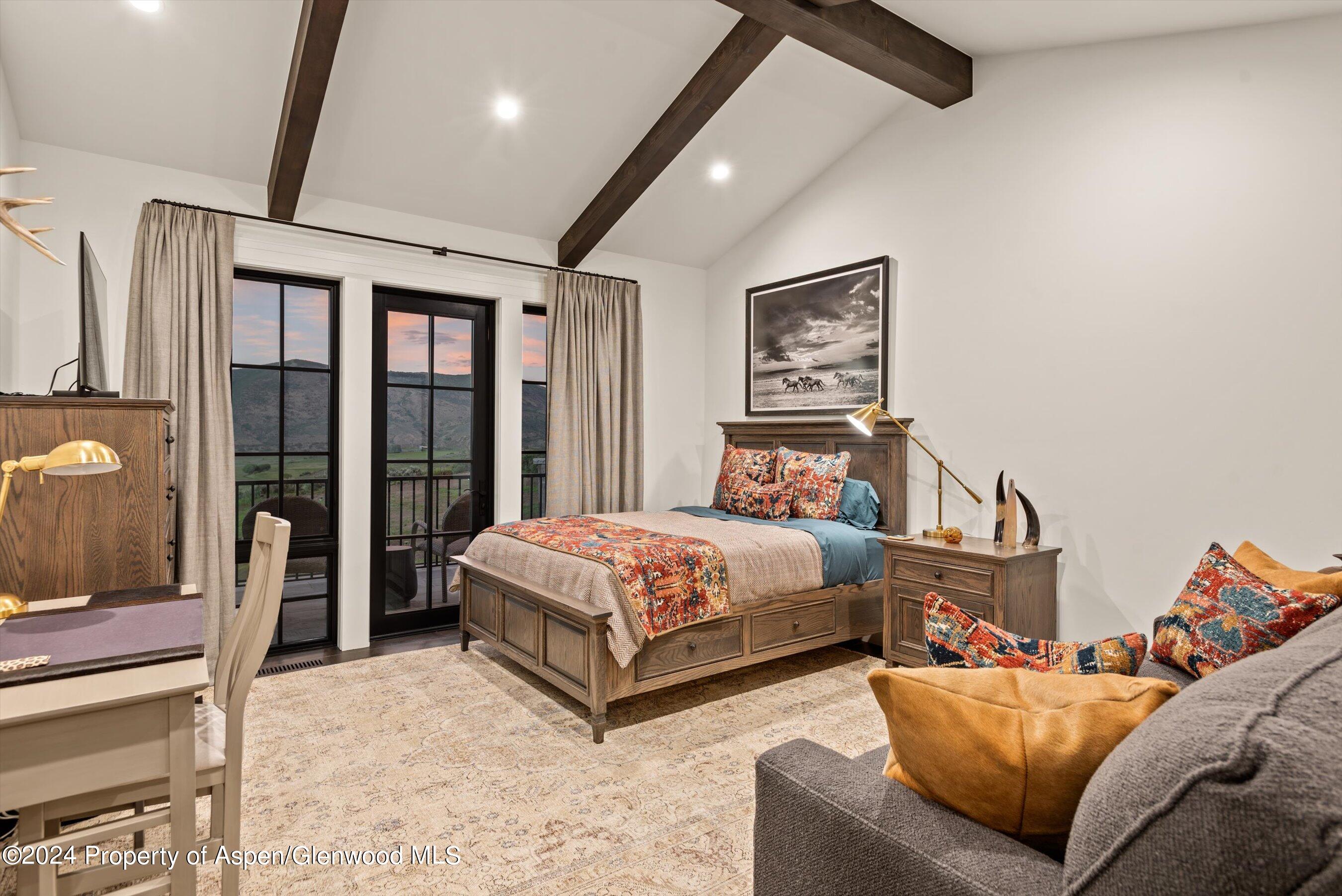 2388 Lazy O Road Property Photo 32