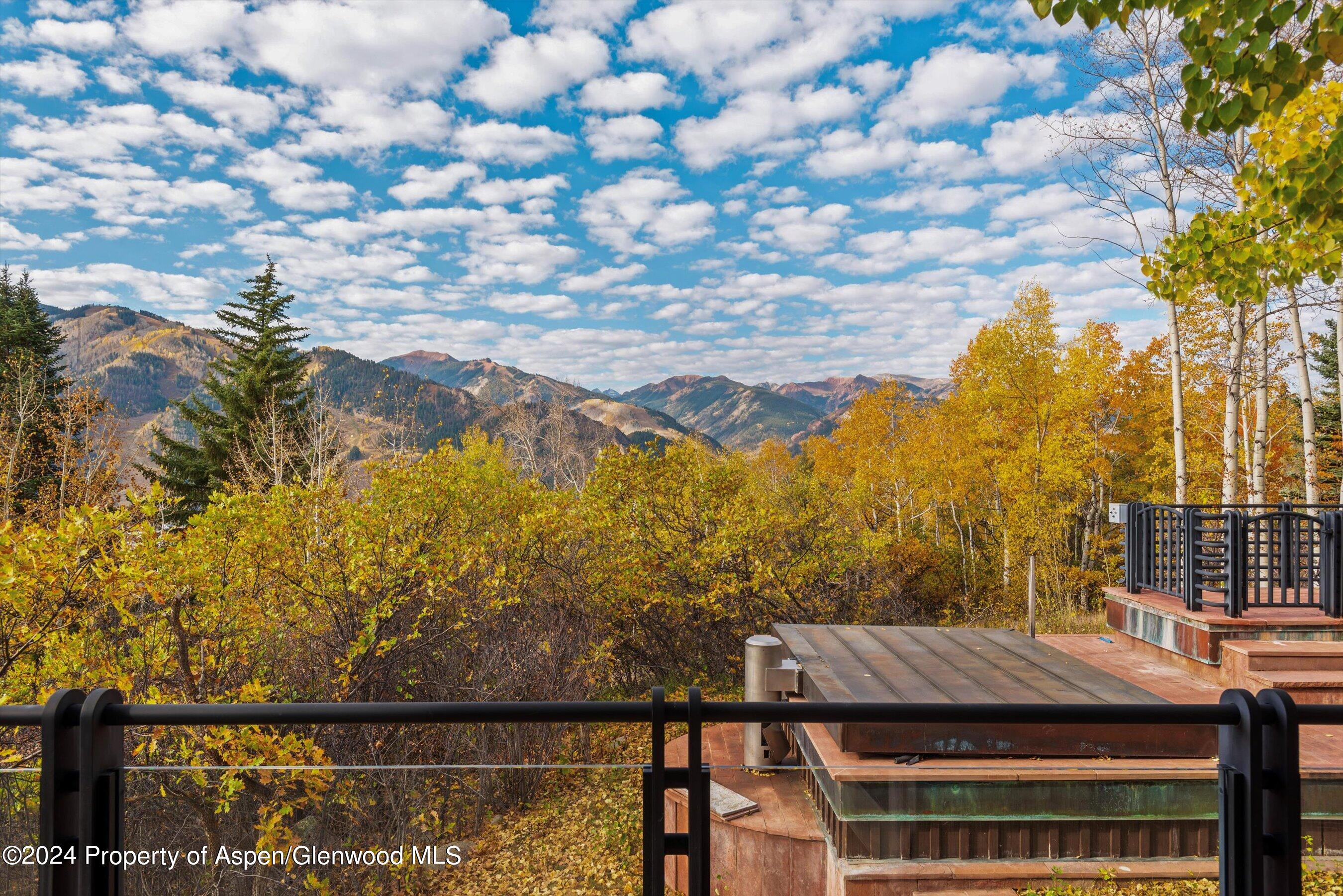 746 Hunter Creek Road Property Photo 11