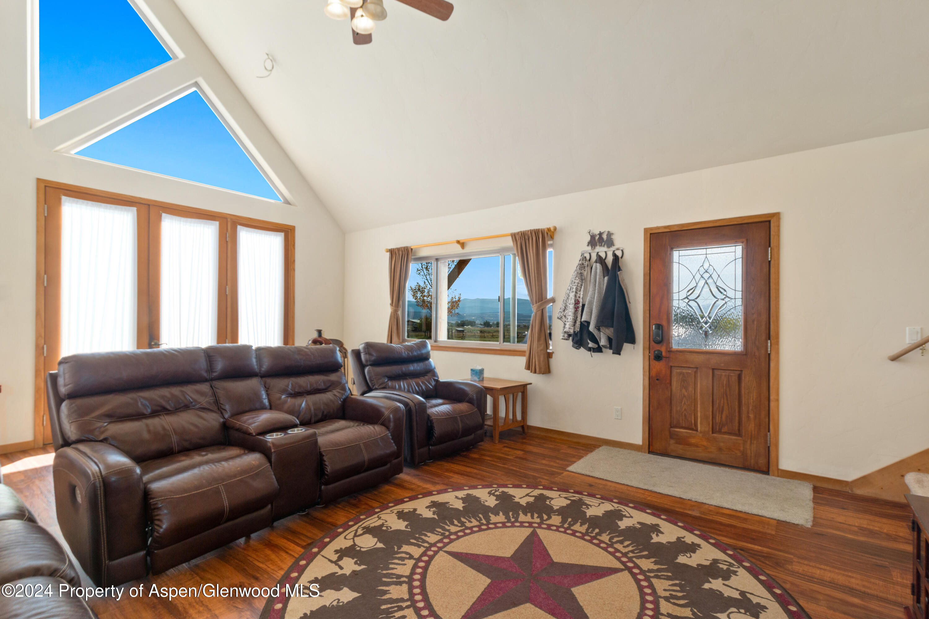 48 County Road 260 Property Photo 16