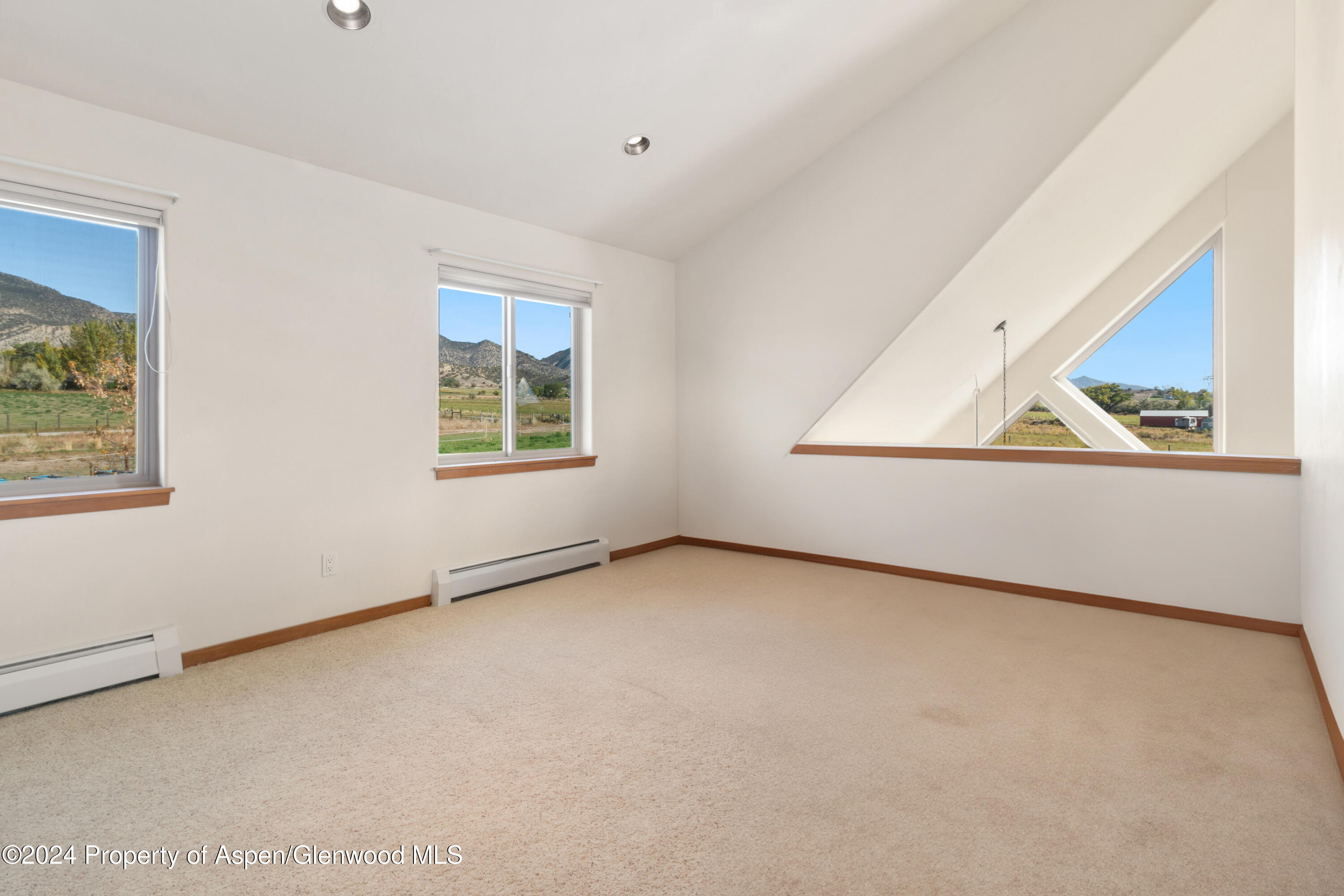 48 County Road 260 Property Photo 35