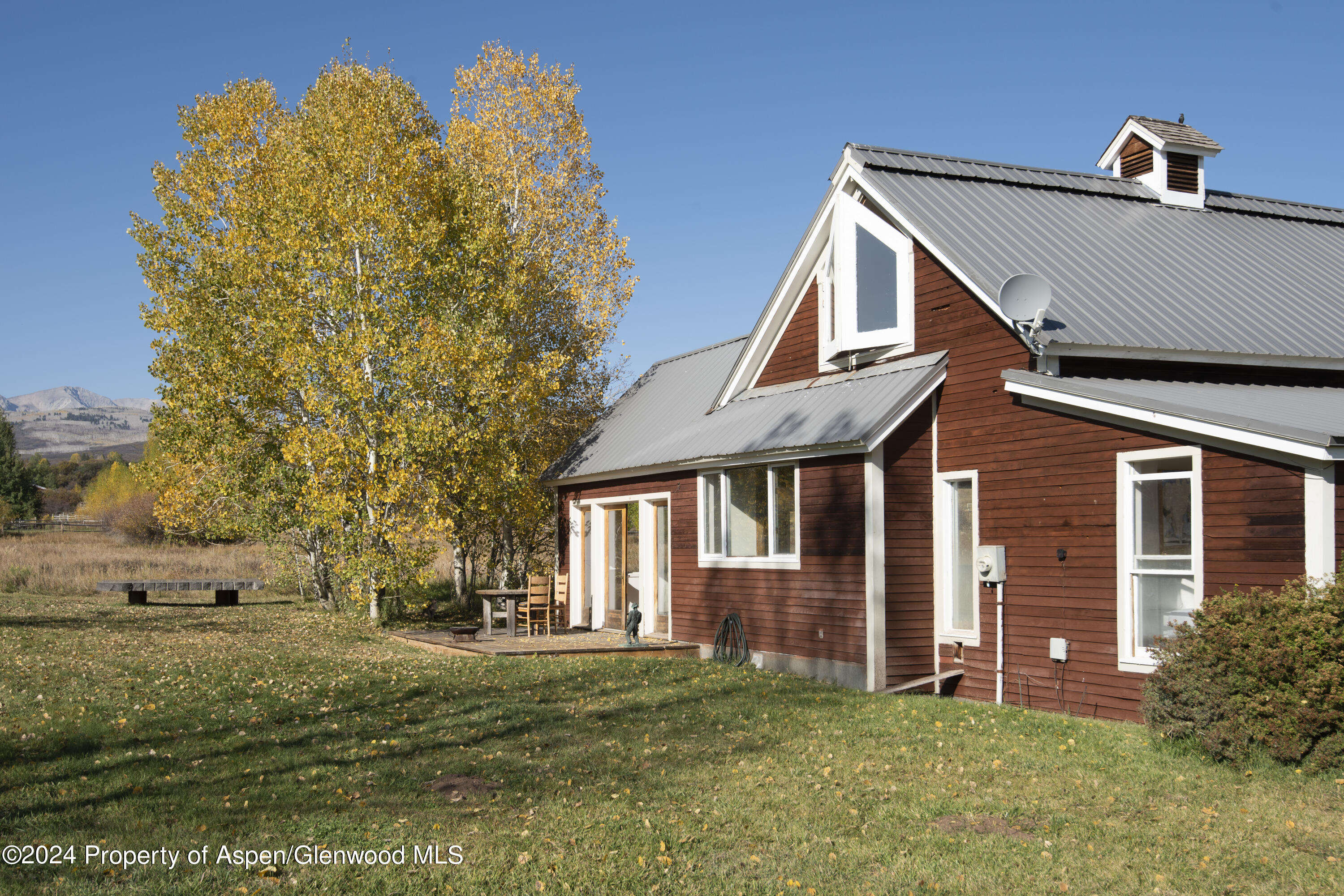 300 Little Elk Creek Avenue Property Photo 3
