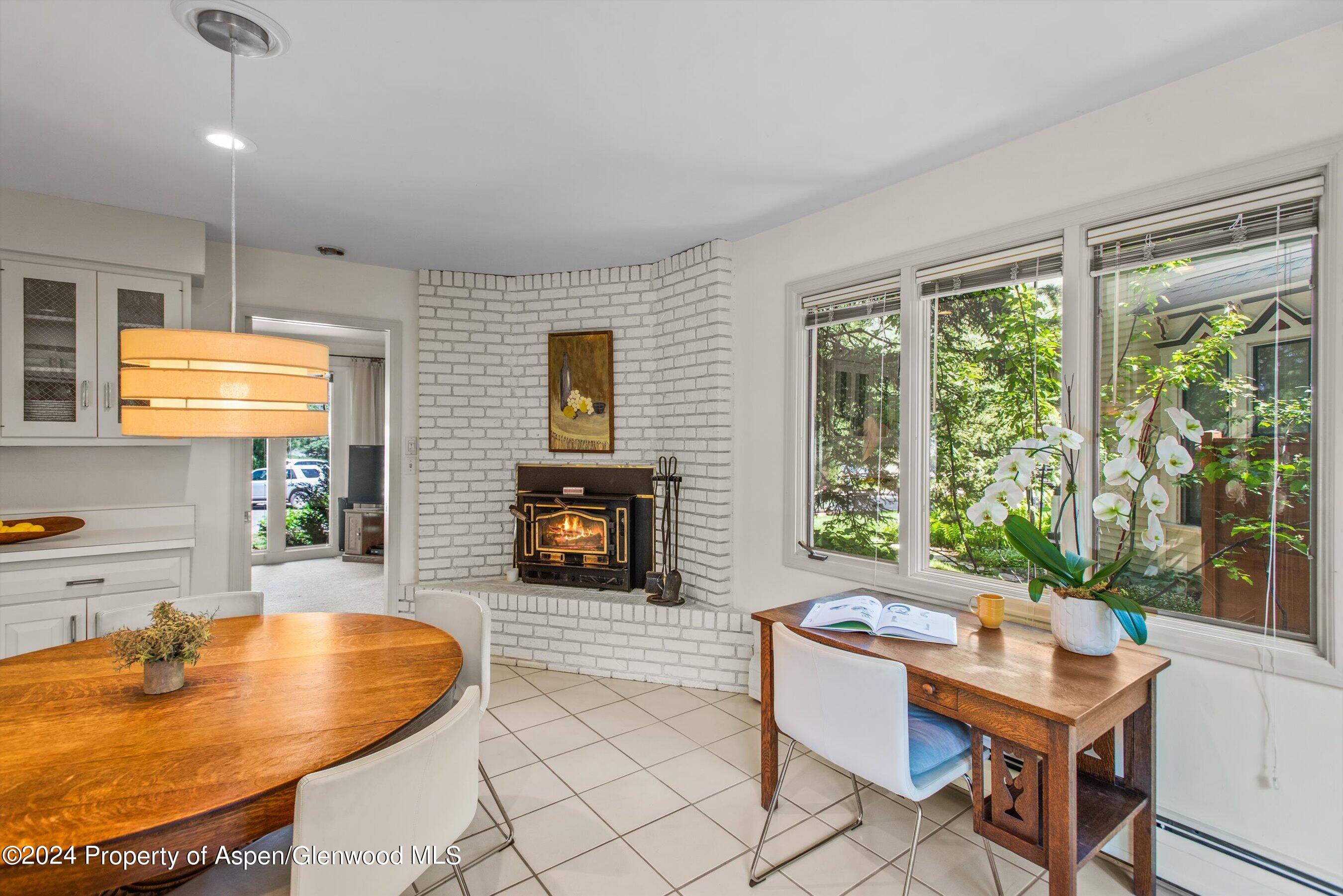 531 Gillespie Street Property Photo 10