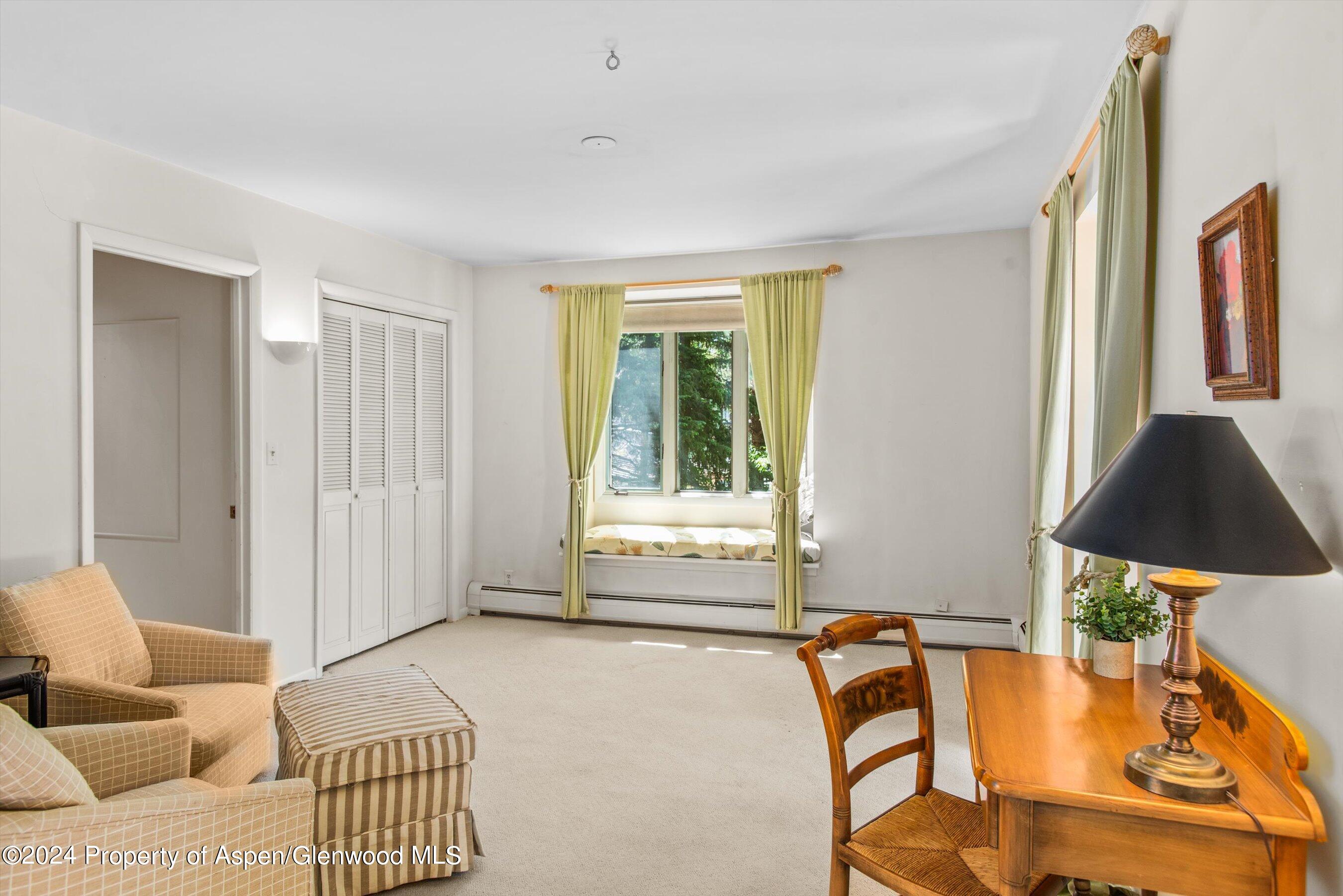 531 Gillespie Street Property Photo 23