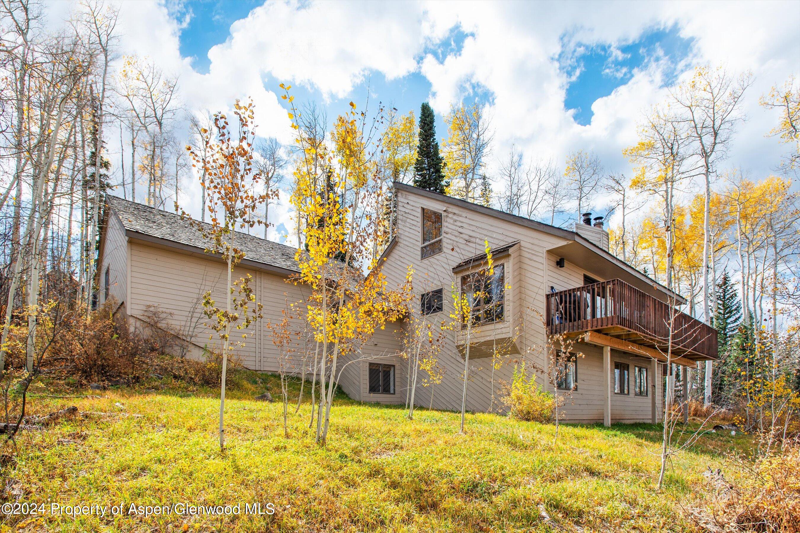 2055 Faraway Road Property Photo 3