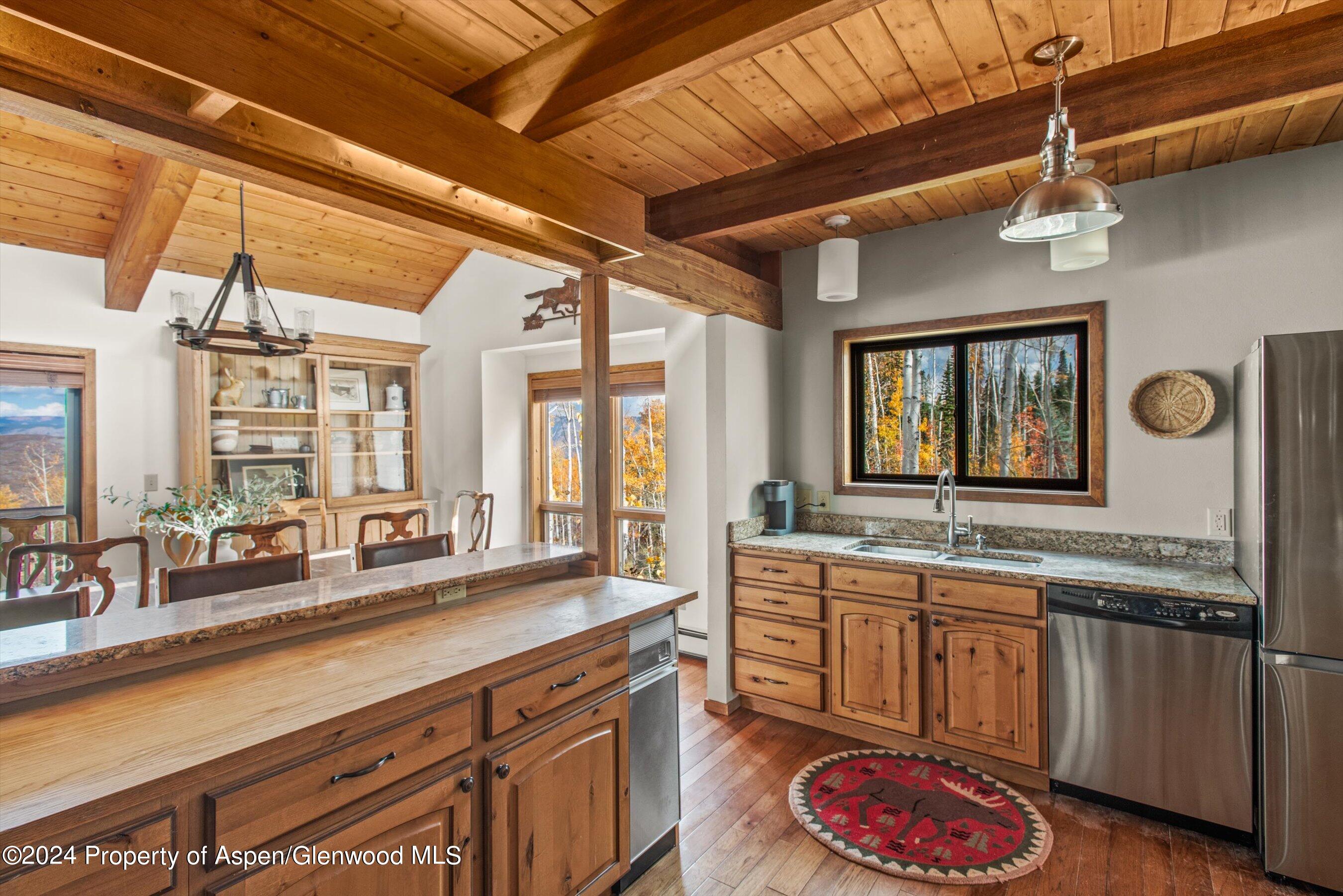 2055 Faraway Road Property Photo 11
