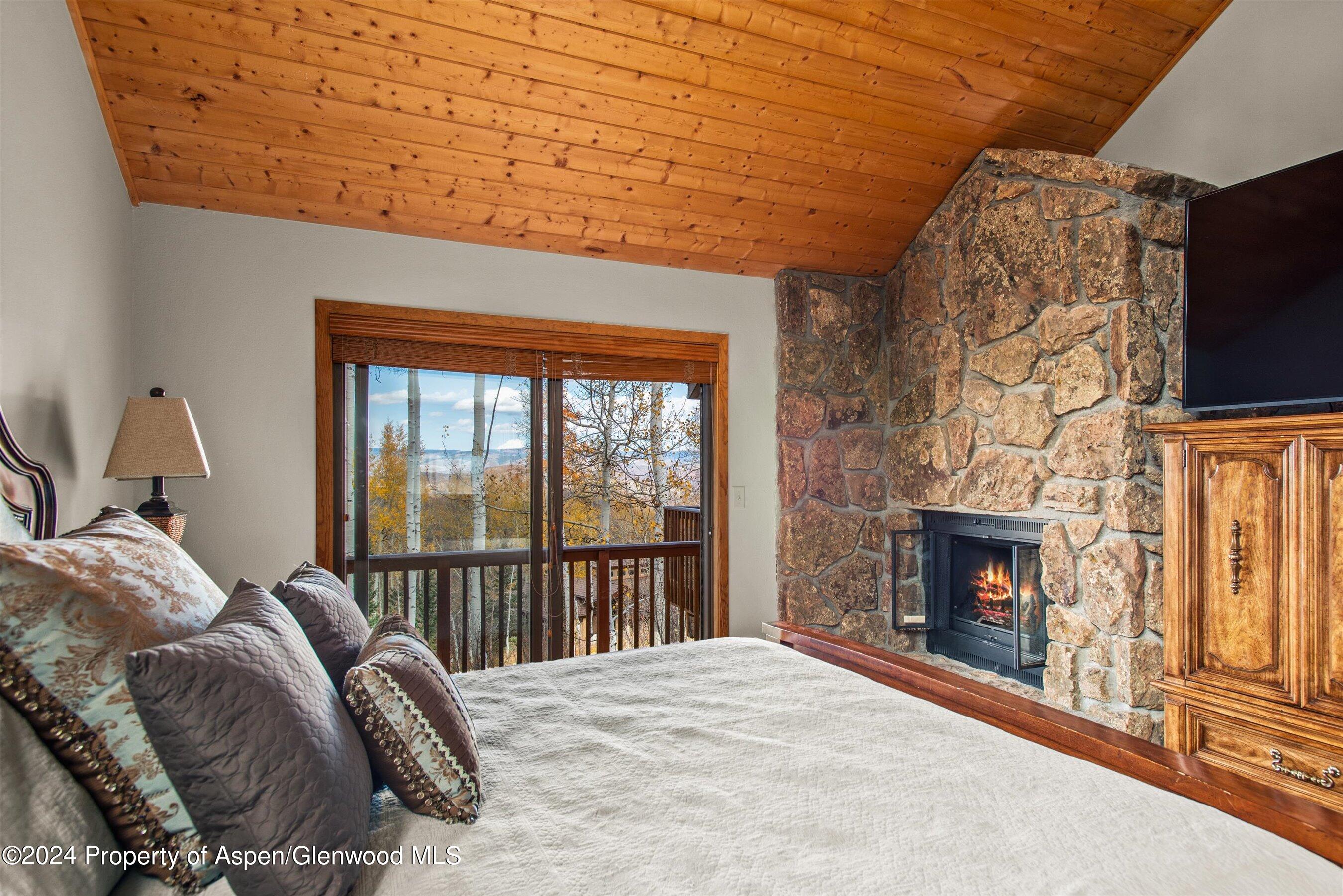 2055 Faraway Road Property Photo 15