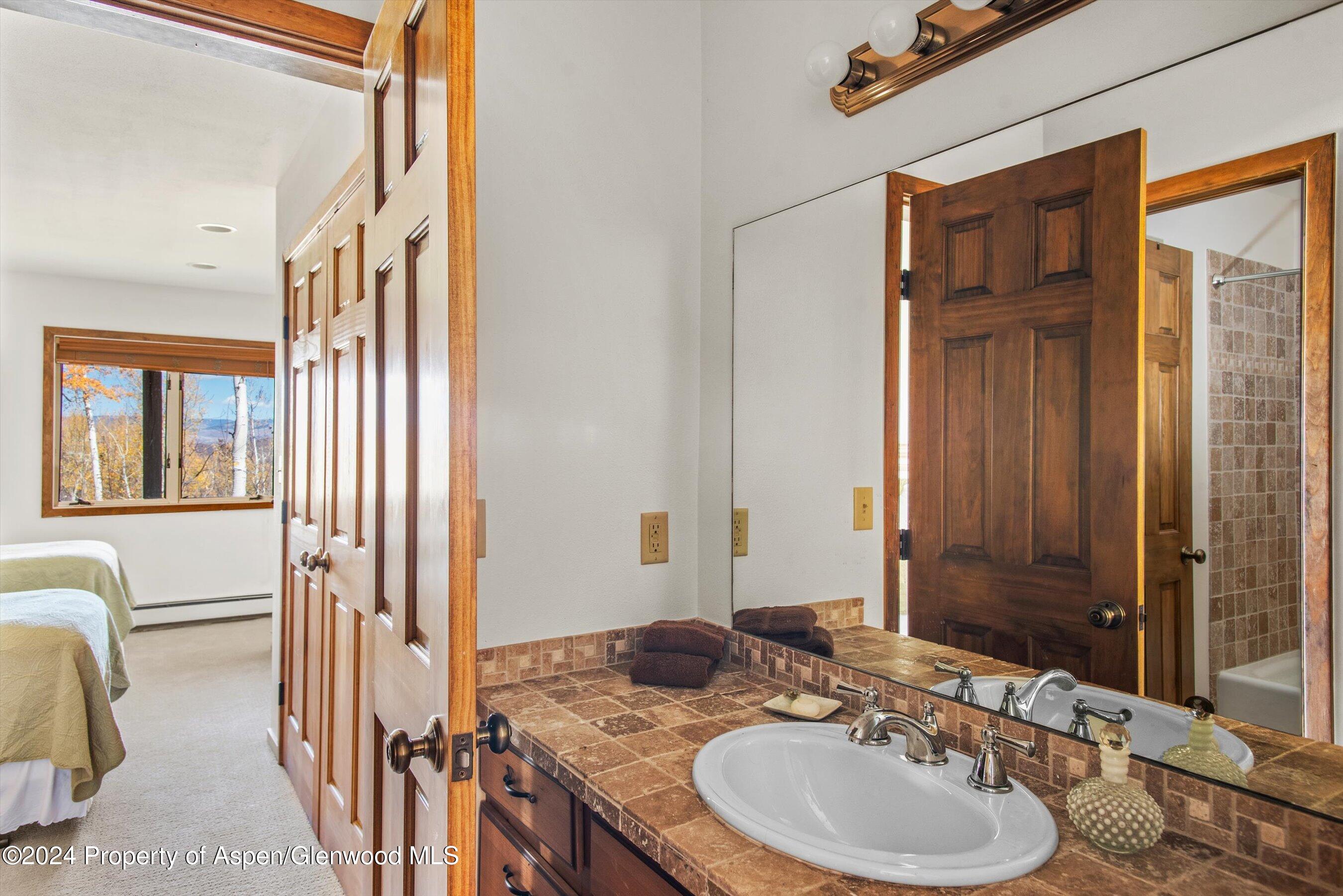 2055 Faraway Road Property Photo 22