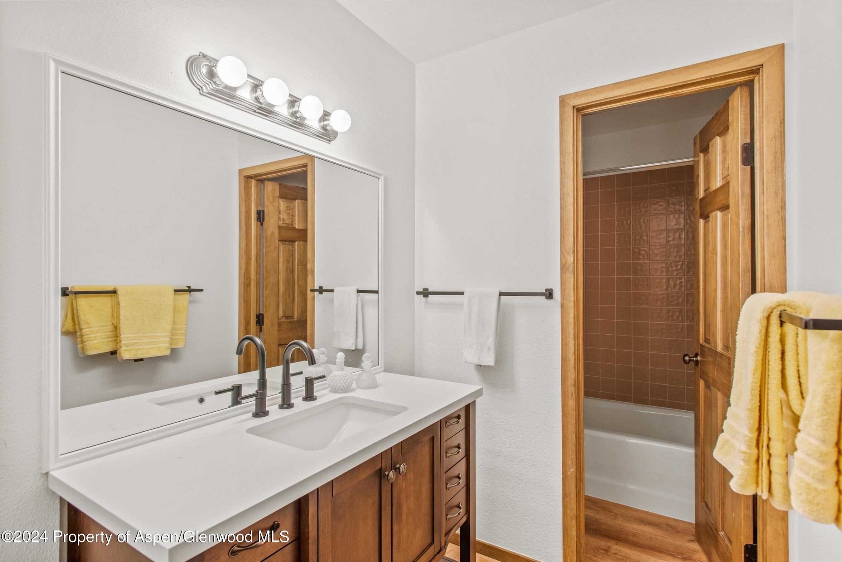 2055 Faraway Road Property Photo 25