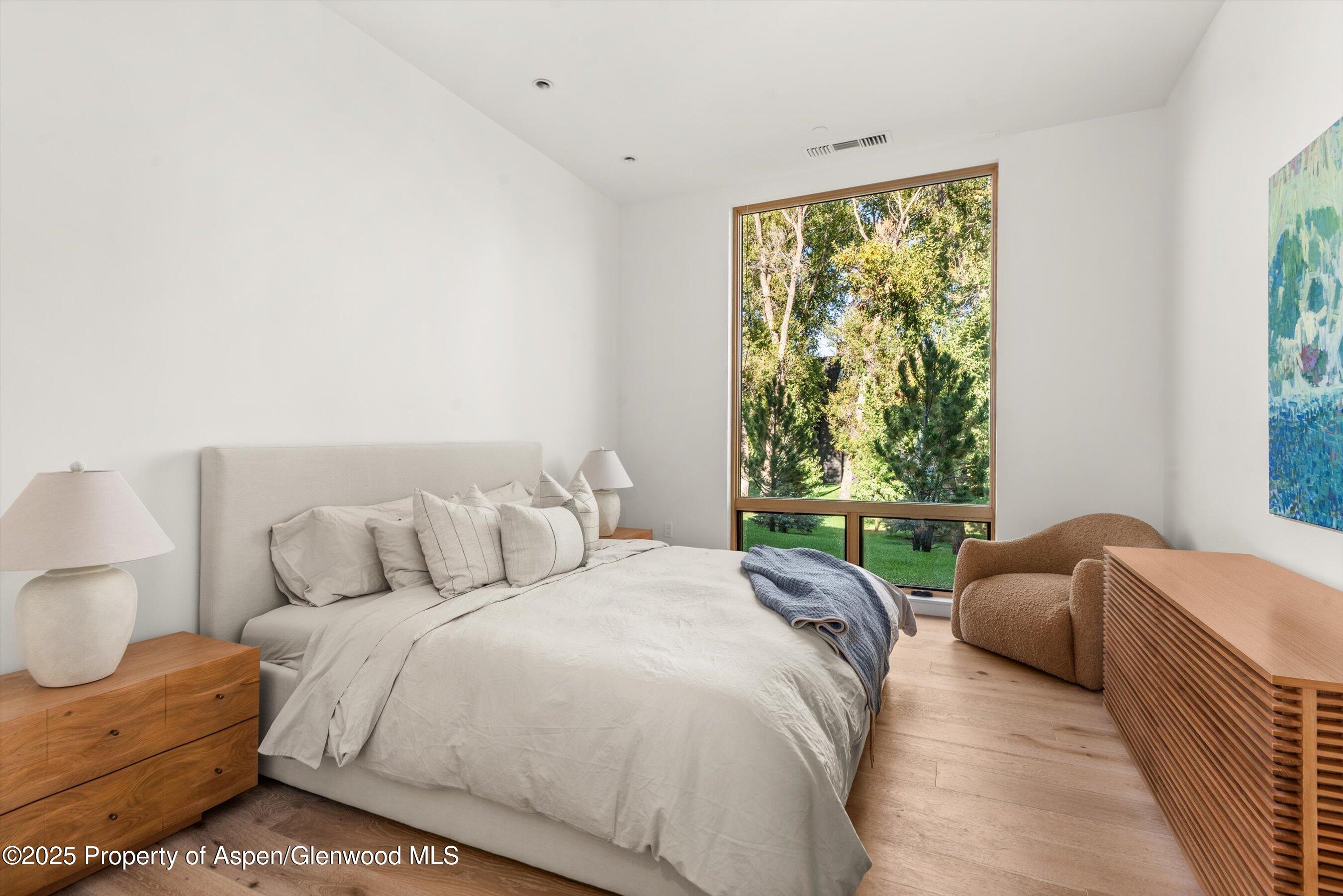 103 Willow Road, 207 Property Photo 10