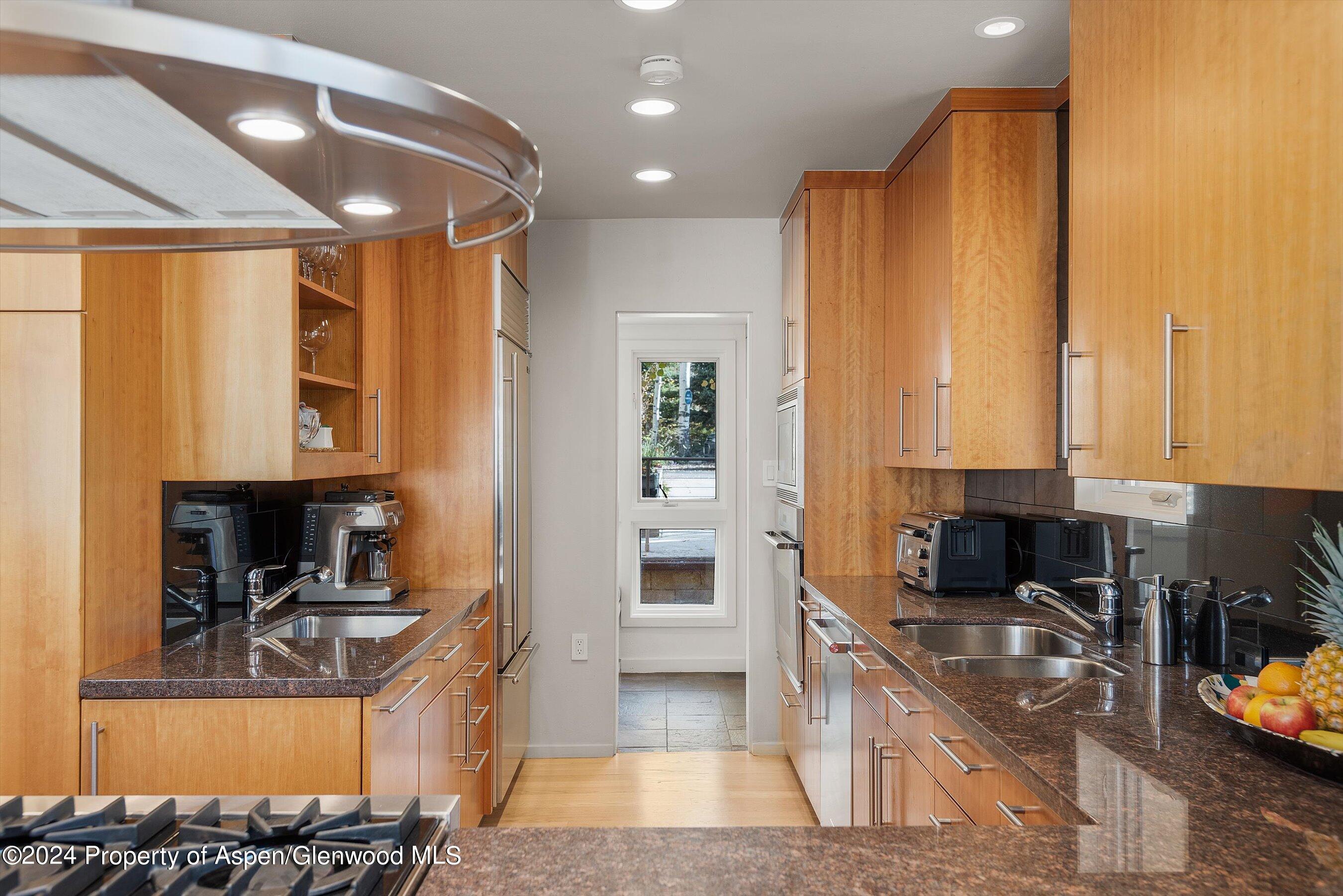 262 Eastwood Drive Property Photo 15