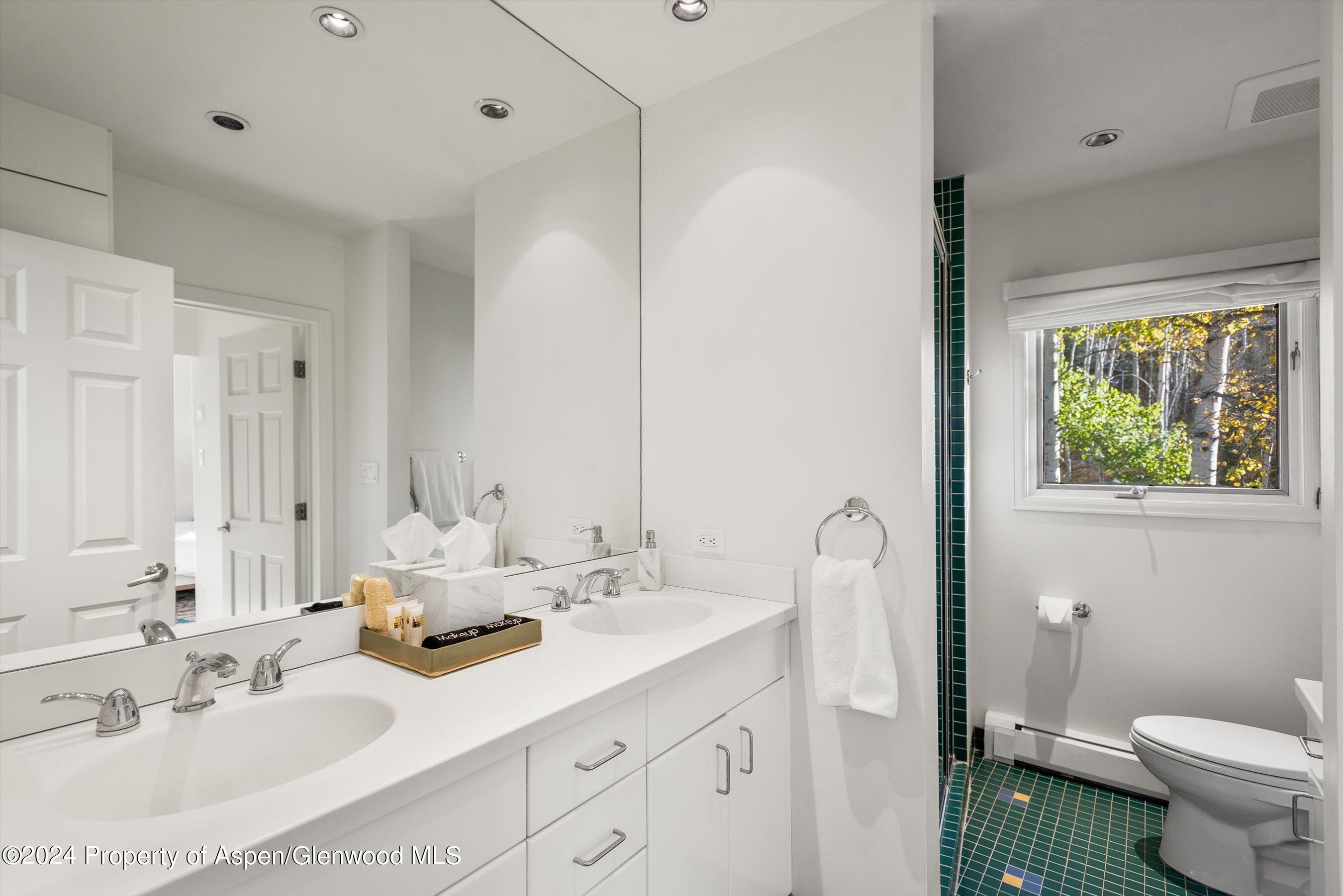 262 Eastwood Drive Property Photo 20