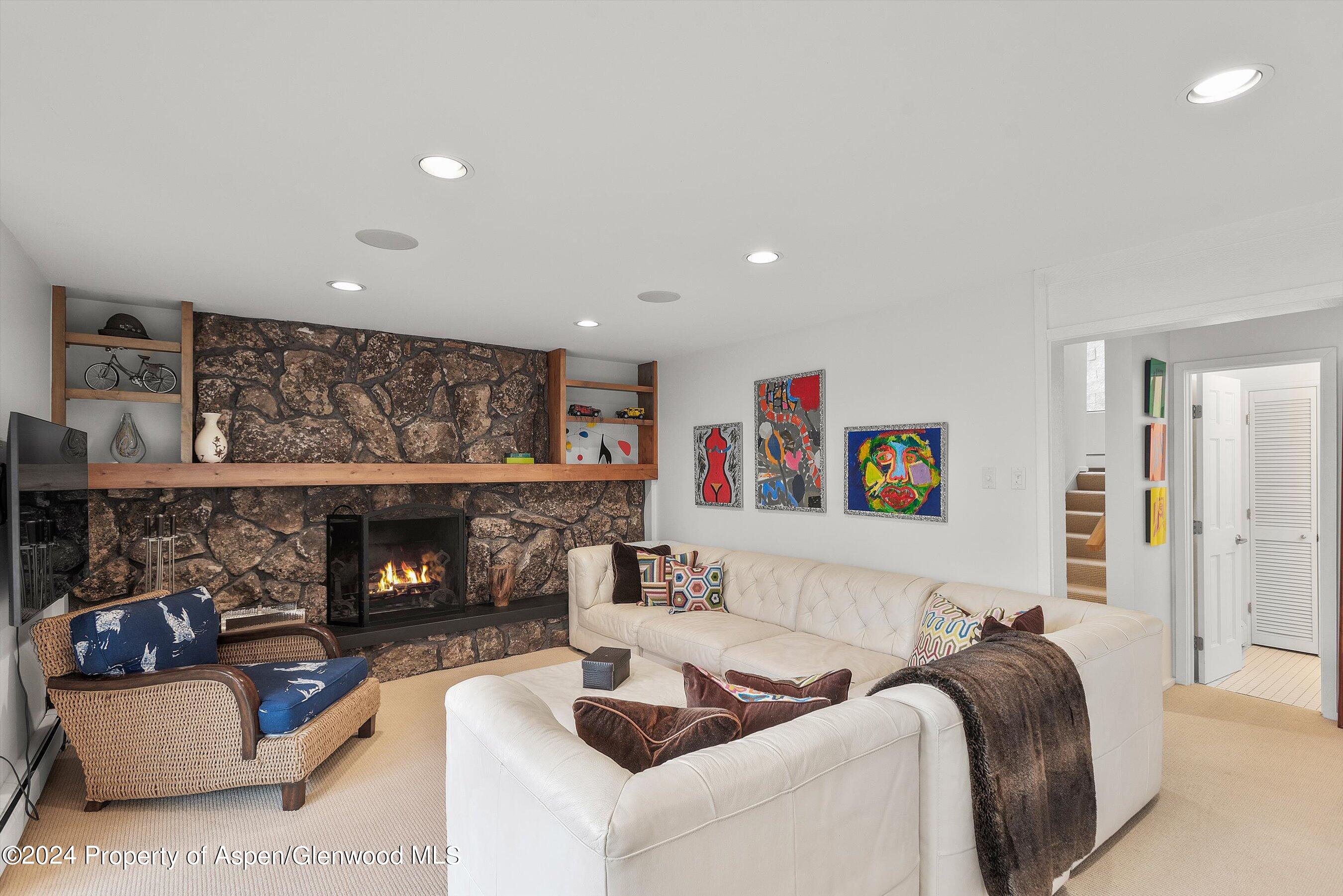 262 Eastwood Drive Property Photo 24