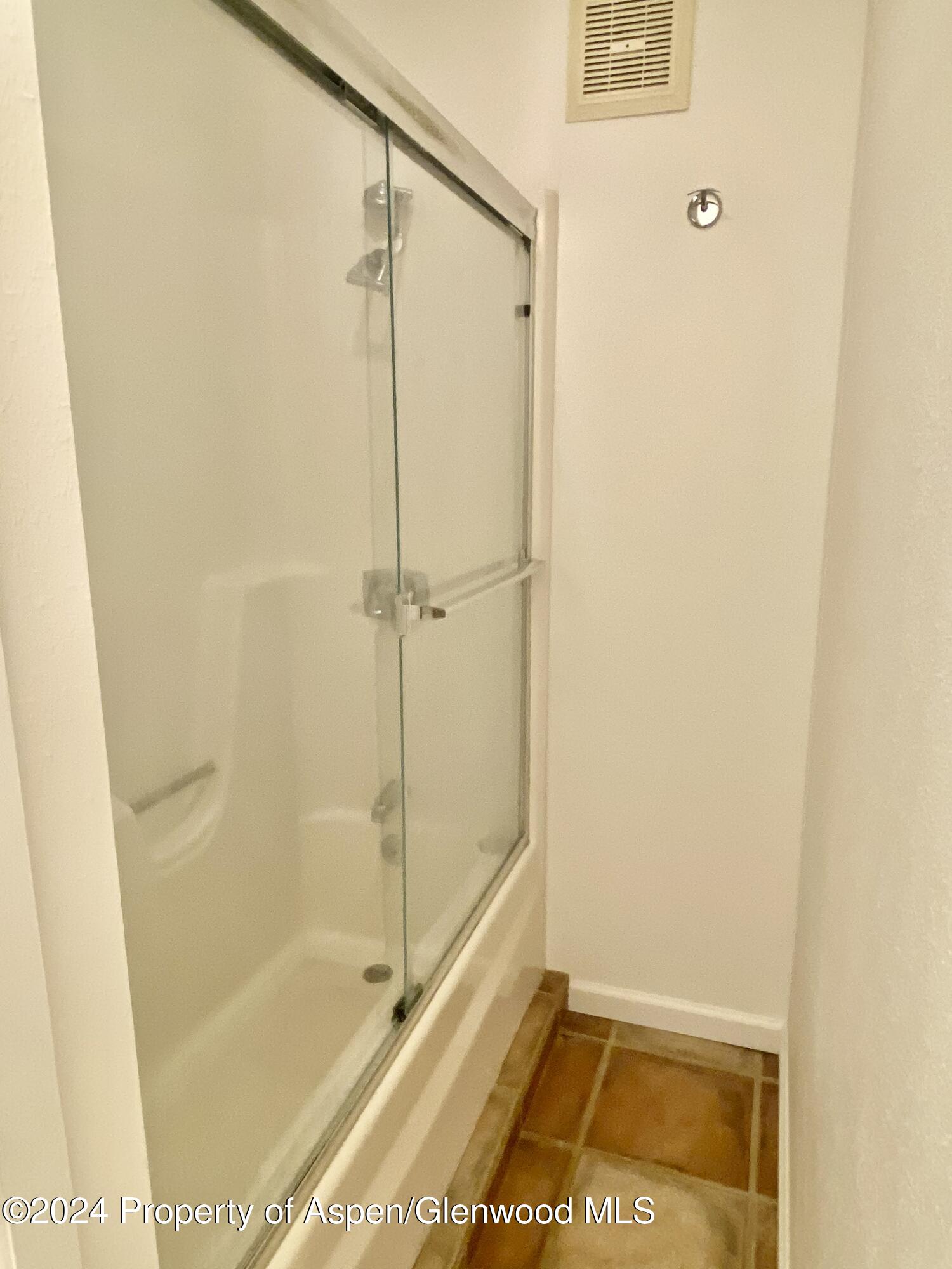 309 Pacific Ave / Abc, Unit M Property Photo 4