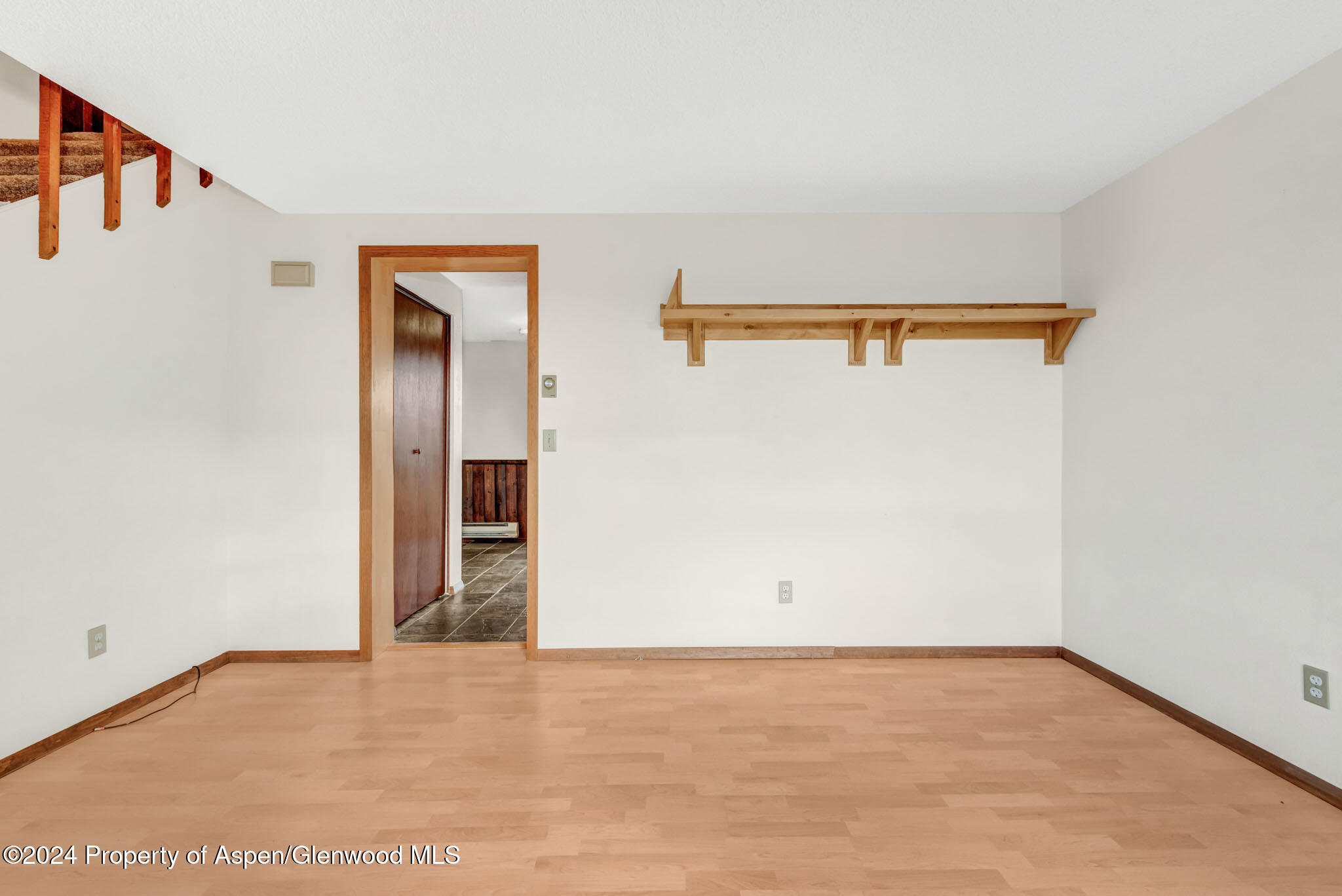244 S Harvest Drive Property Photo 4