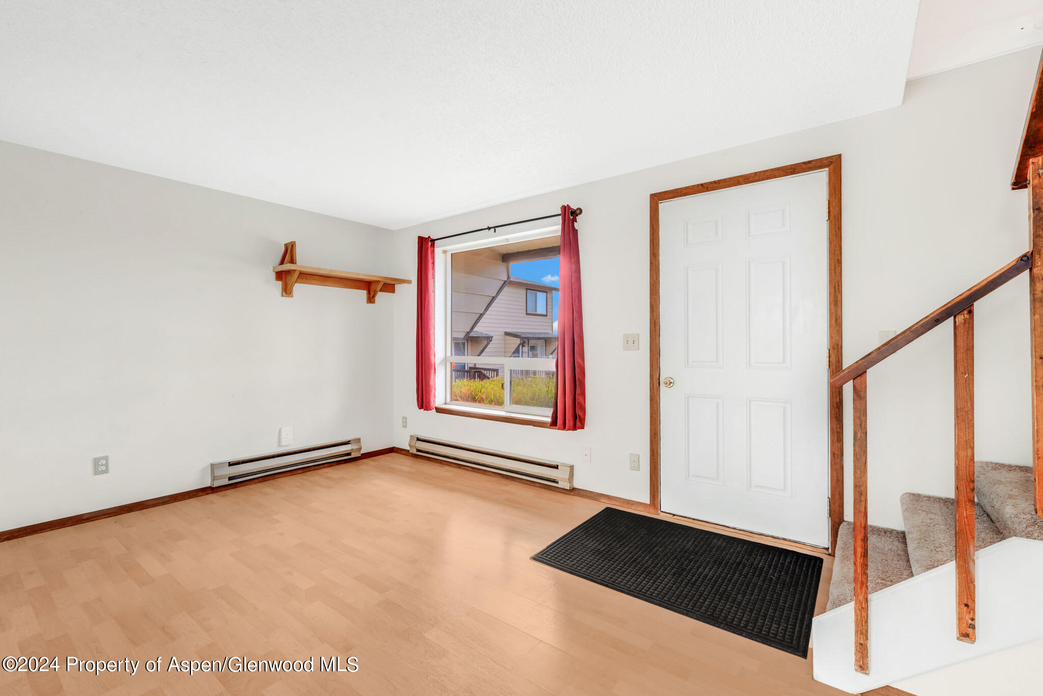 244 S Harvest Drive Property Photo 7