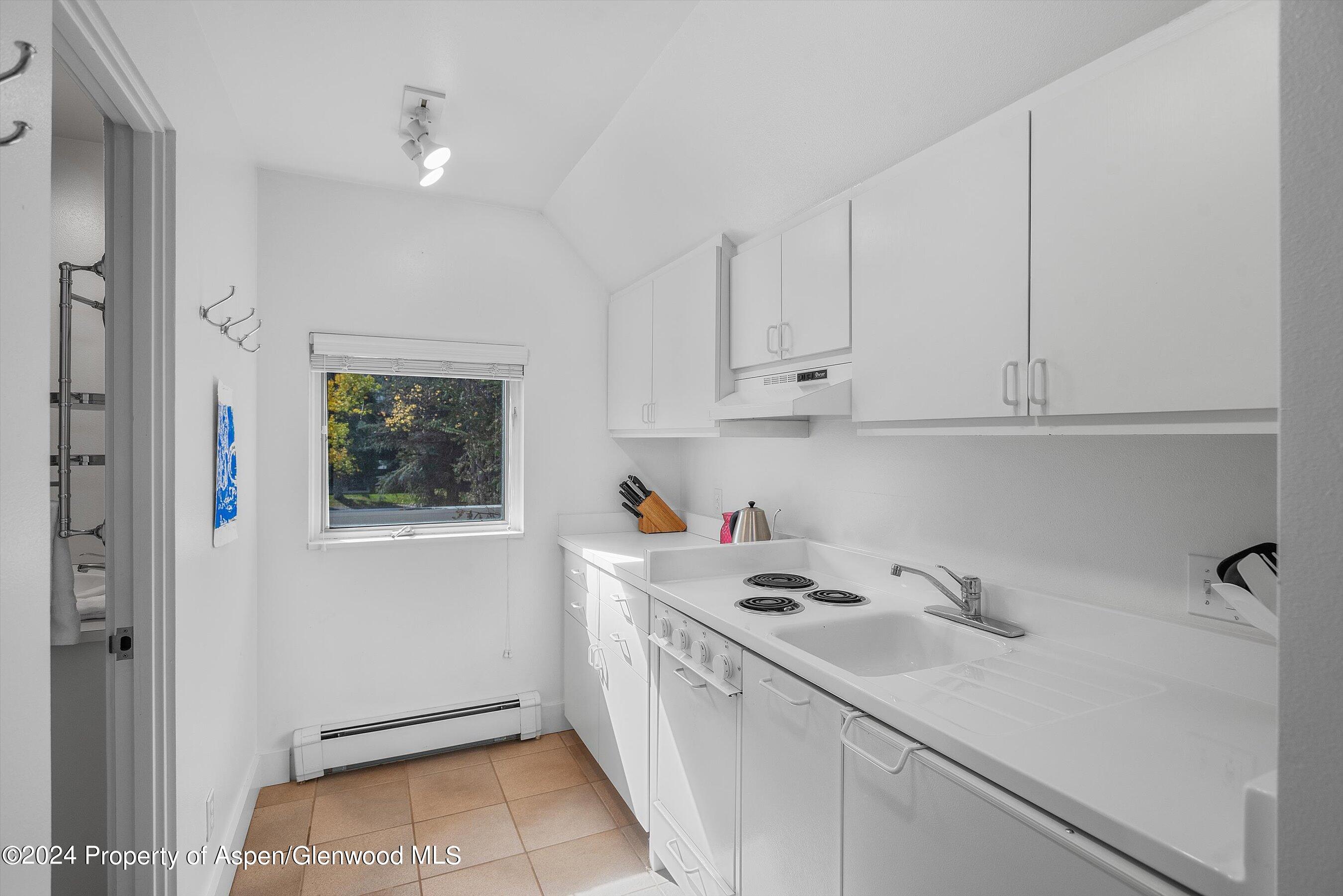 1270 Mountain View Drive Property Photo 30
