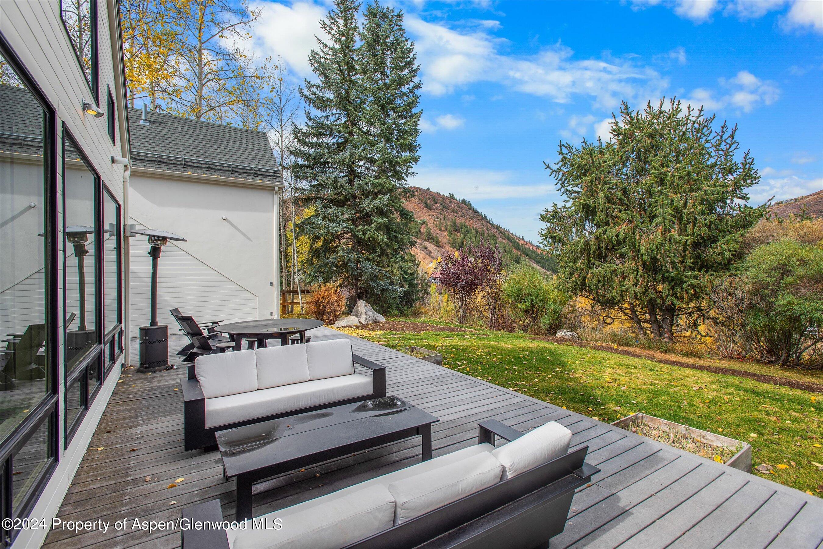 1270 Mountain View Drive Property Photo 60
