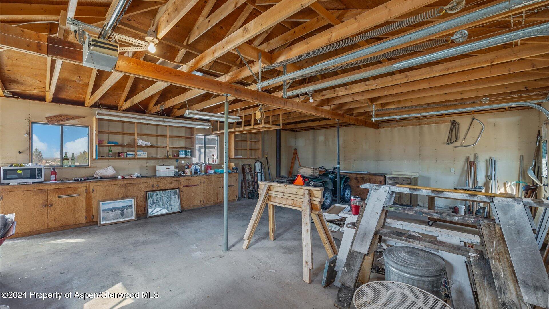 58892 E Highway 330 Property Photo 28