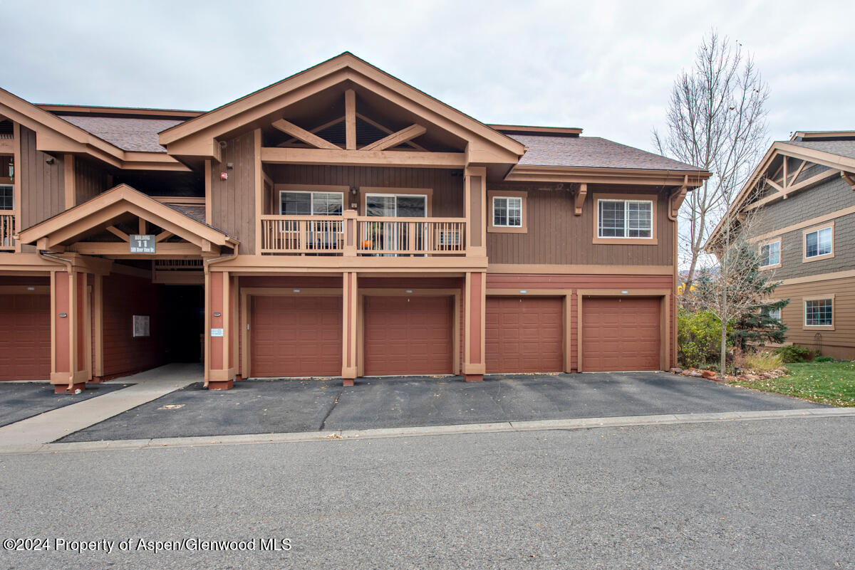 599 River View Drive, 1107 Property Photo 2
