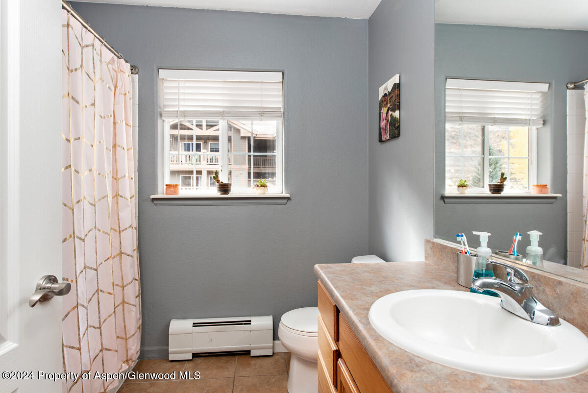 599 River View Drive, 1107 Property Photo 14