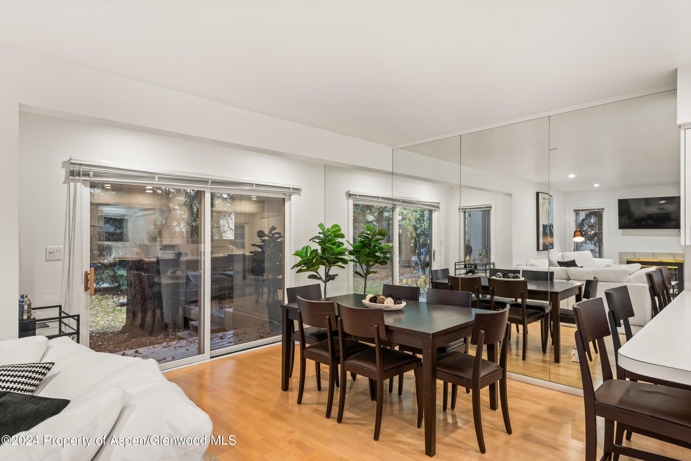 814 W Bleeker Street, D1 Property Photo 8