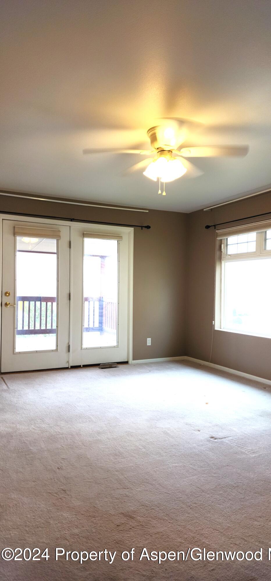 1290 Alta Vista Drive Property Photo 21