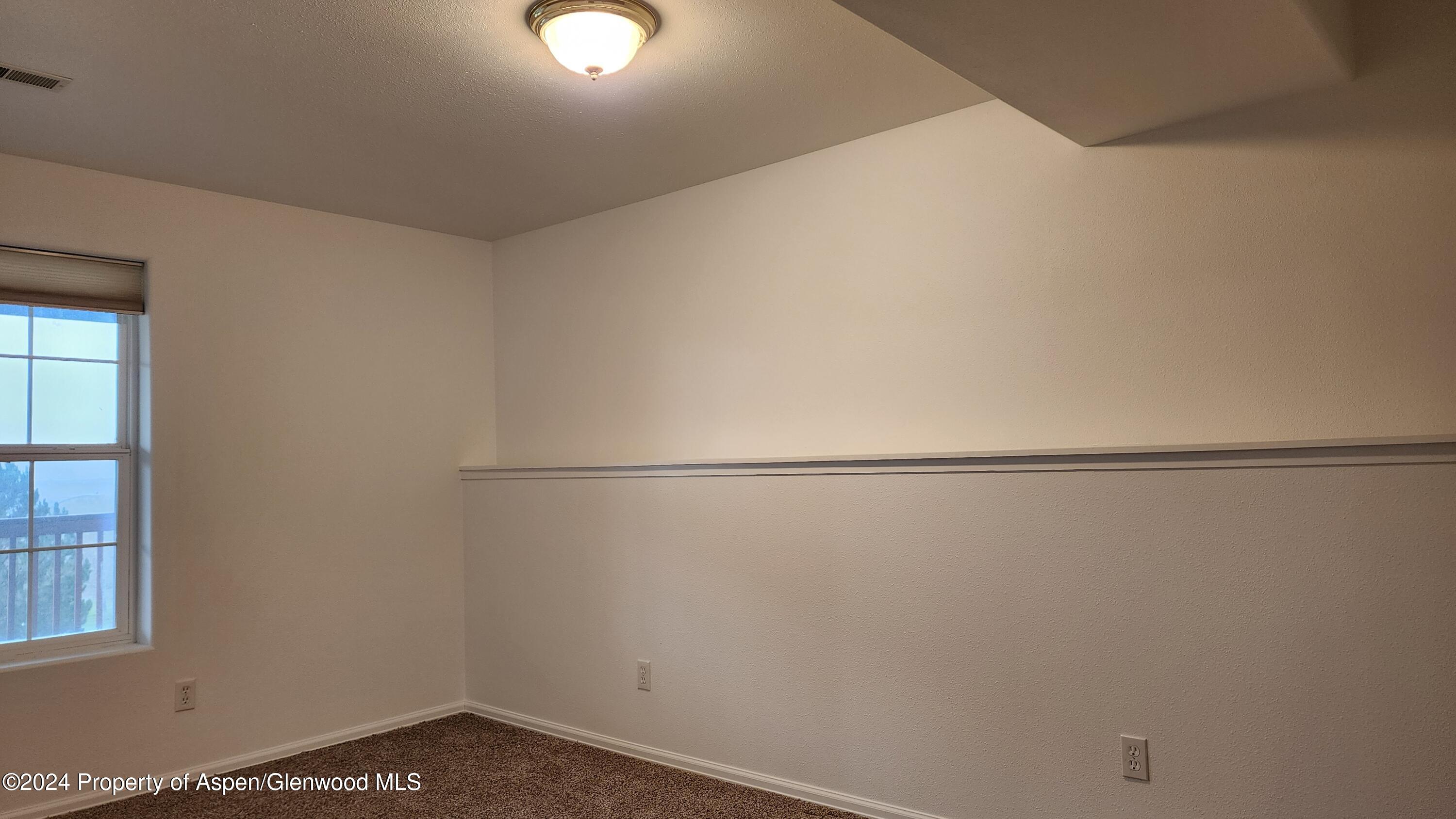 1290 Alta Vista Drive Property Photo 30