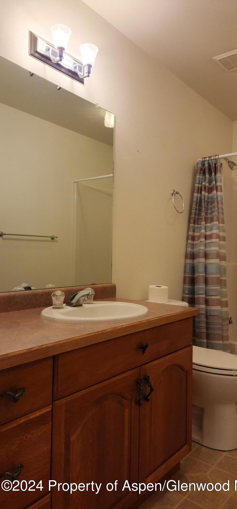 1290 Alta Vista Drive Property Photo 36