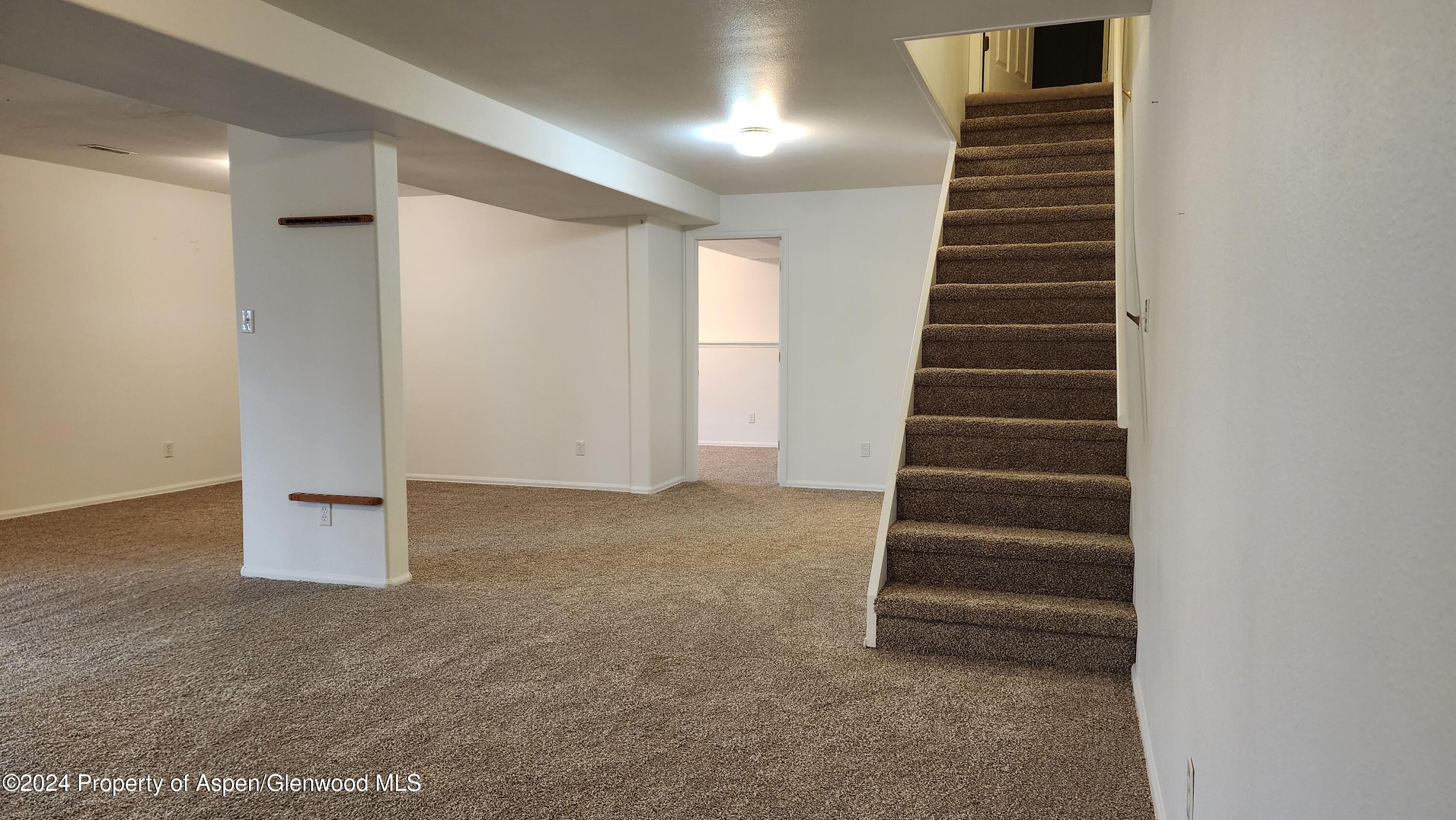 1290 Alta Vista Drive Property Photo 44