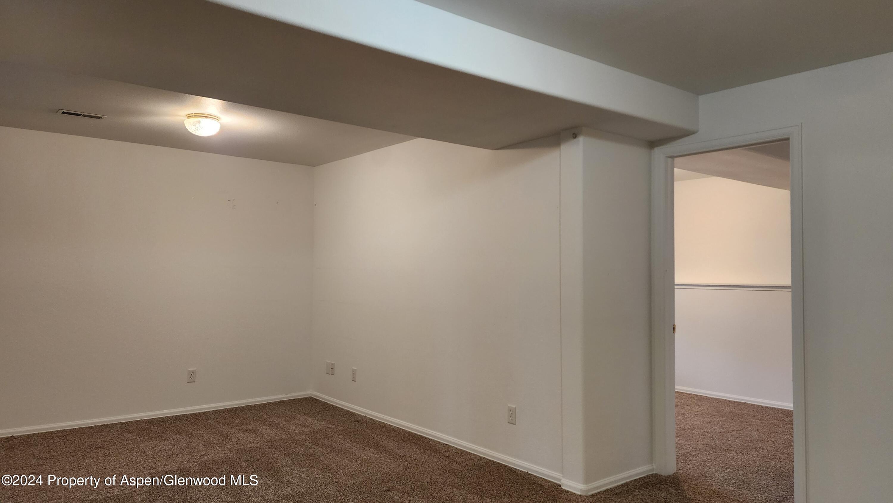 1290 Alta Vista Drive Property Photo 46