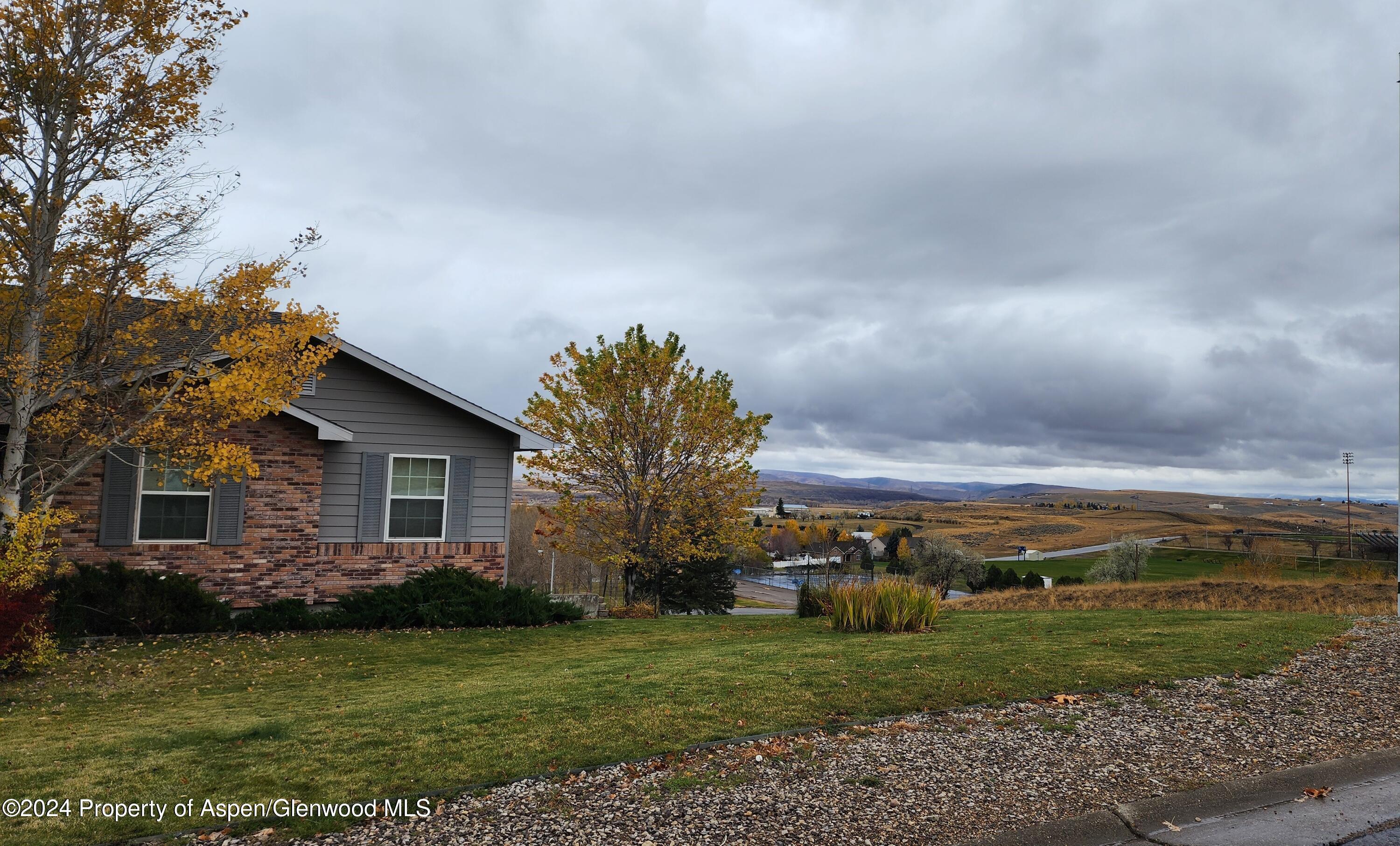 1290 Alta Vista Drive Property Photo 76