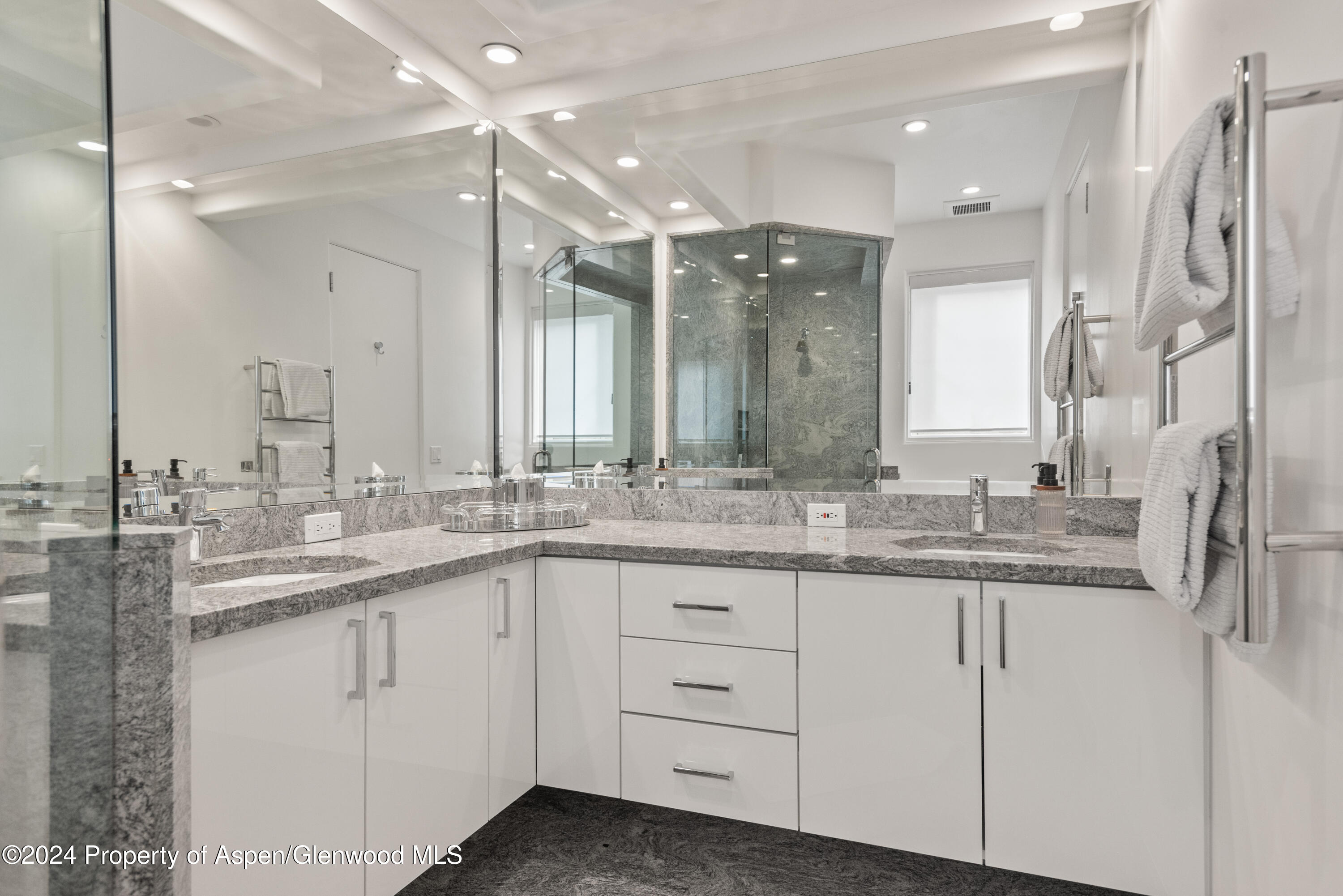189 Aspen Way Property Photo 38