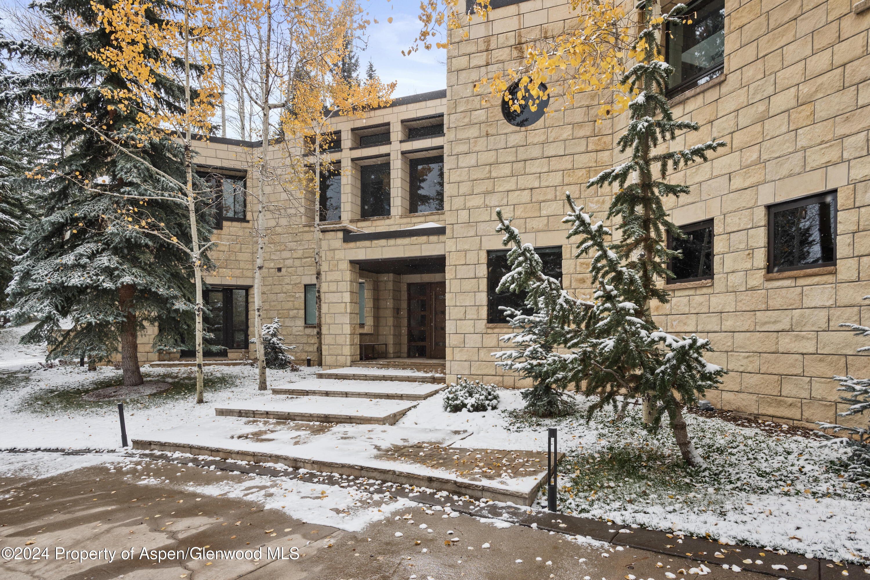 189 Aspen Way Property Photo 42
