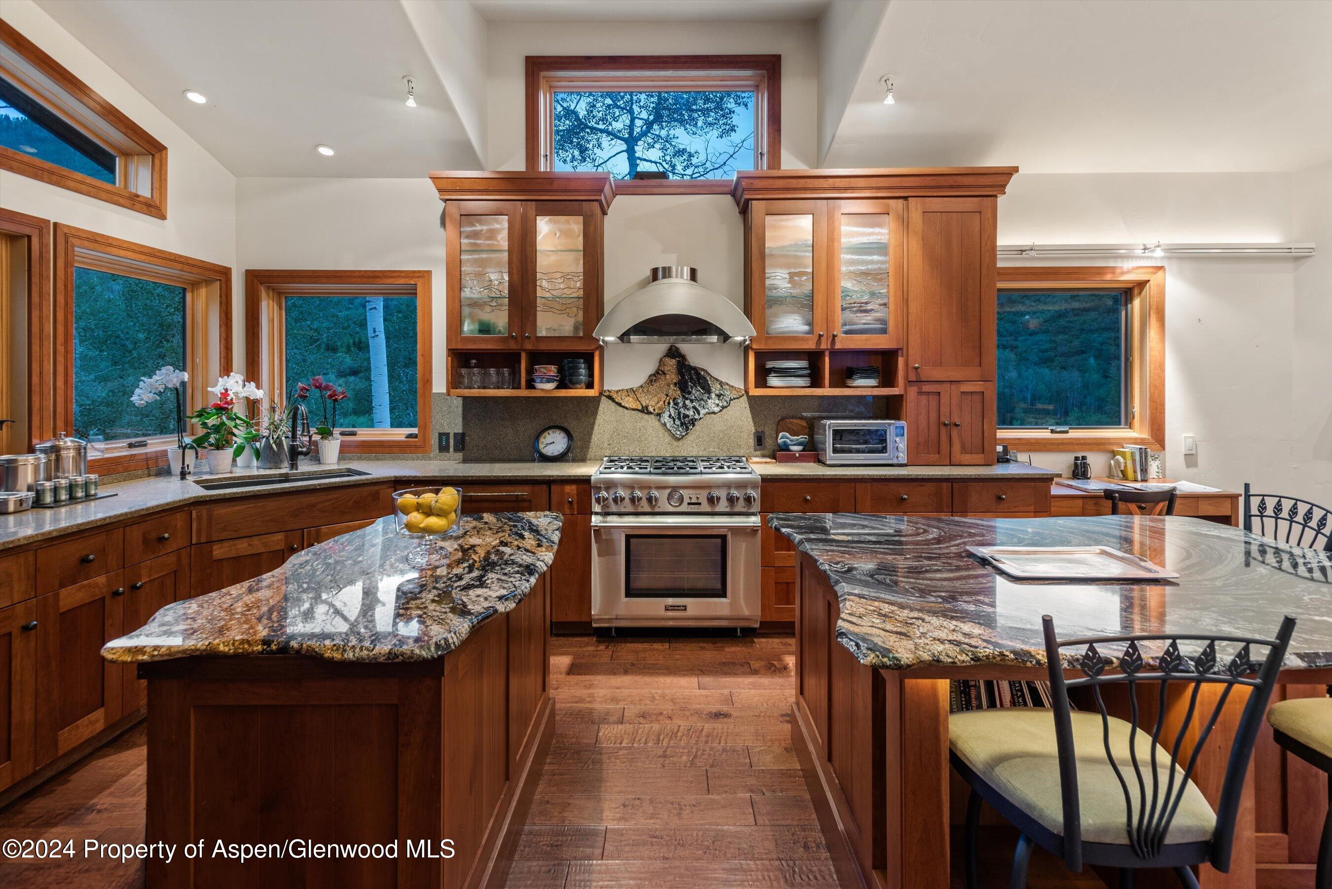 335 Hall Drive Property Photo 21