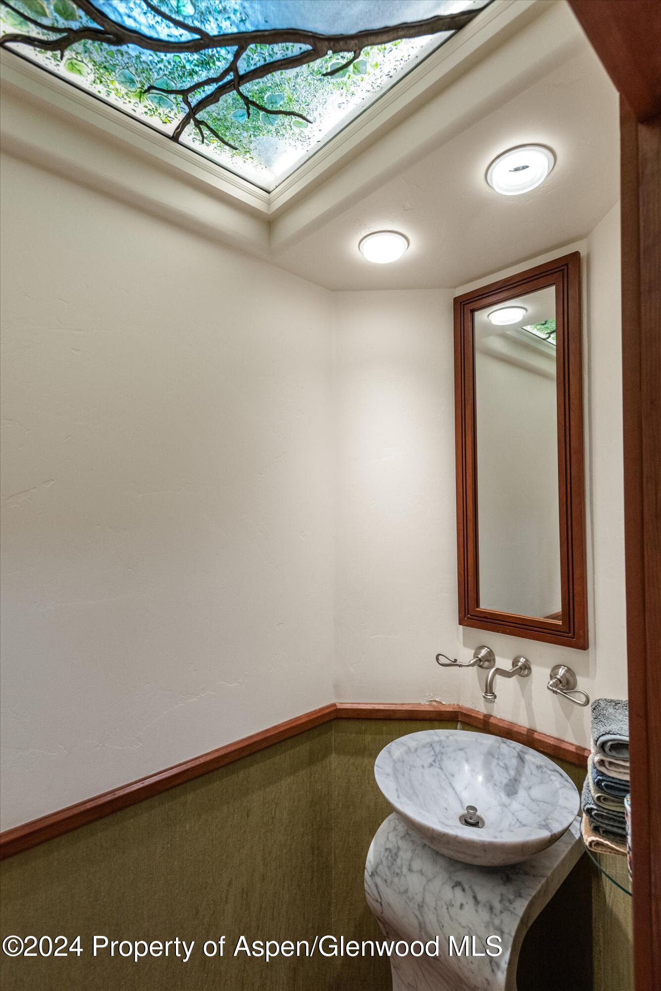 335 Hall Drive Property Photo 27