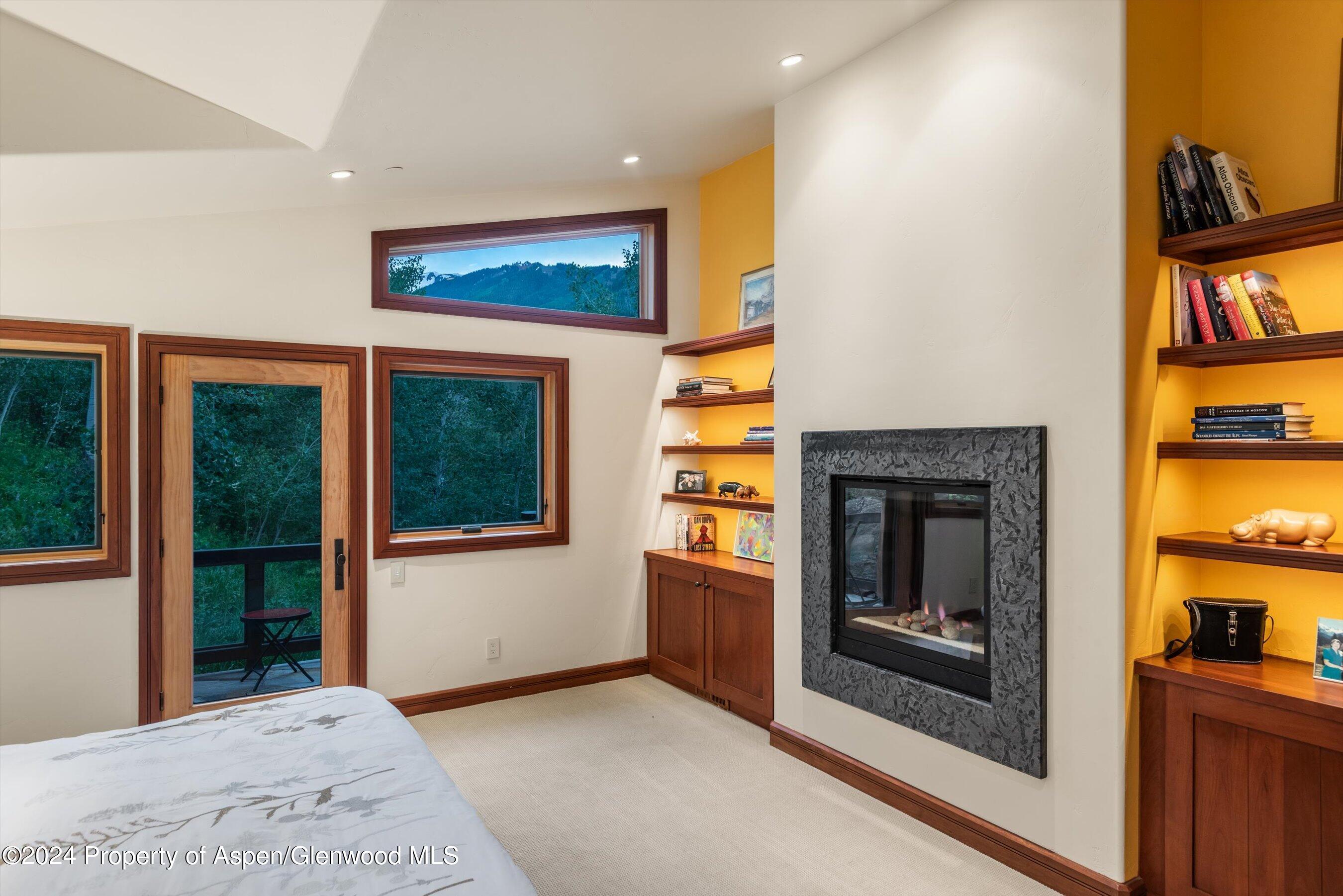 335 Hall Drive Property Photo 31